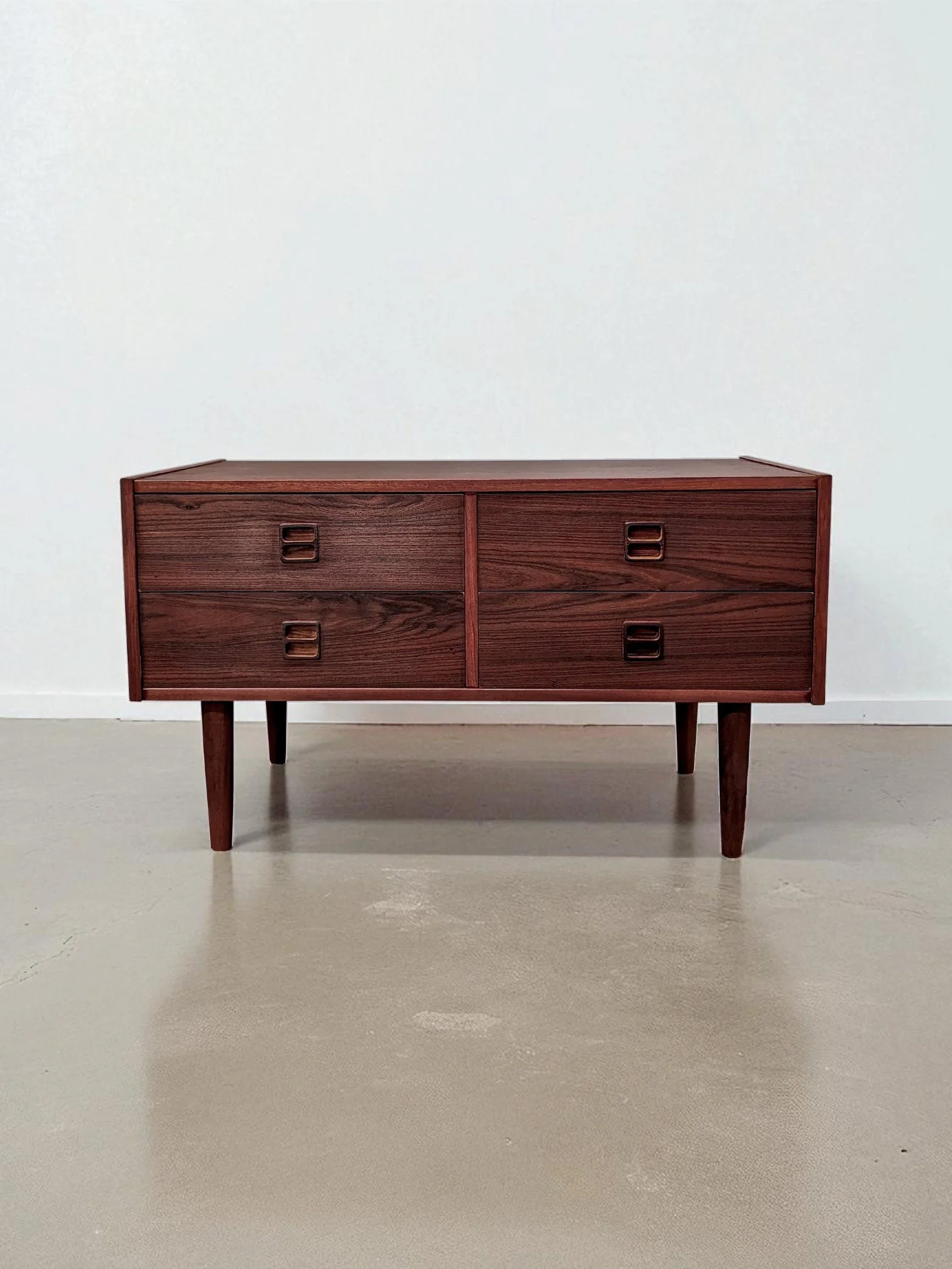 Small Rosewood Chest / Bedside