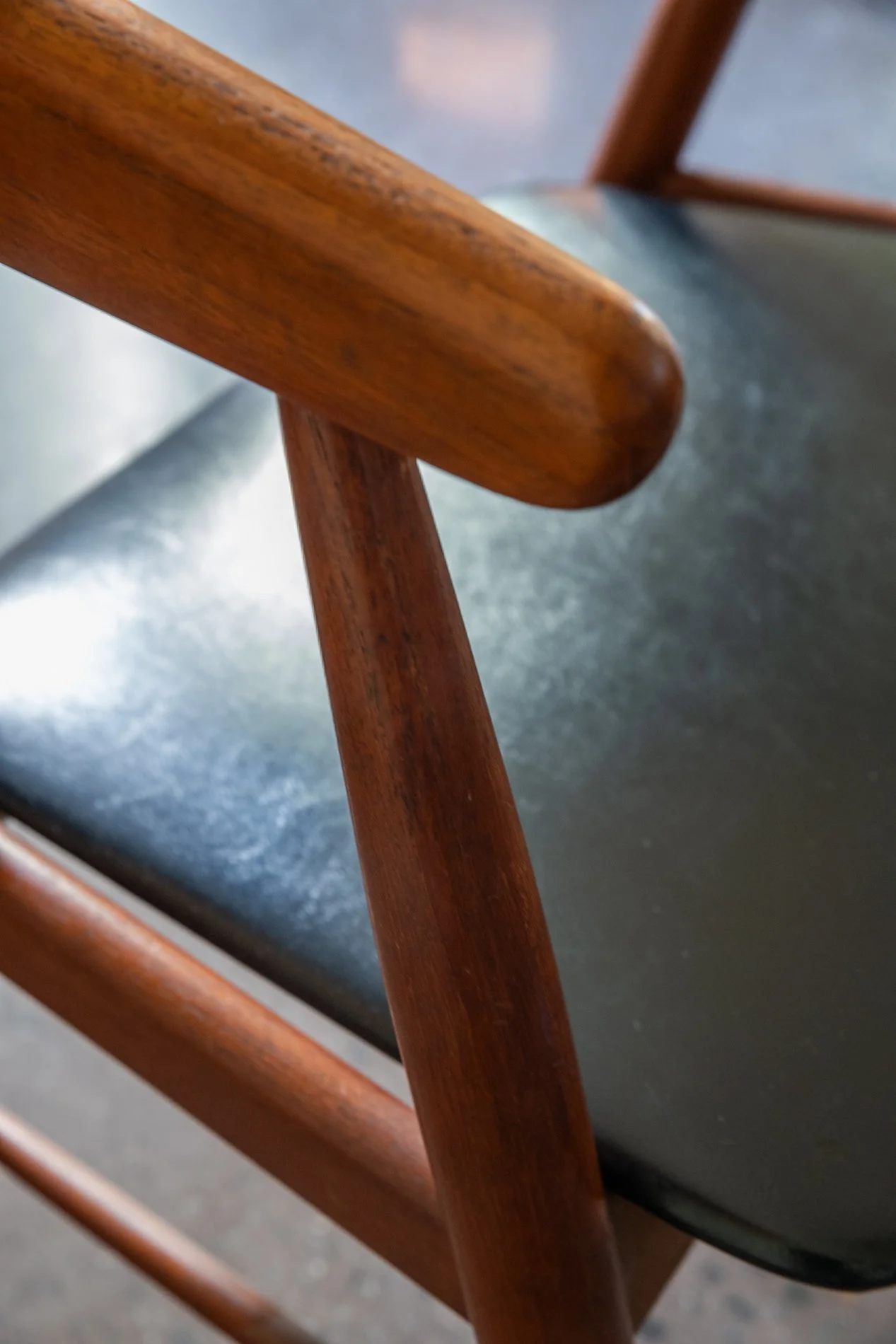 Danish Mid Century Carver Chair-6.jpg