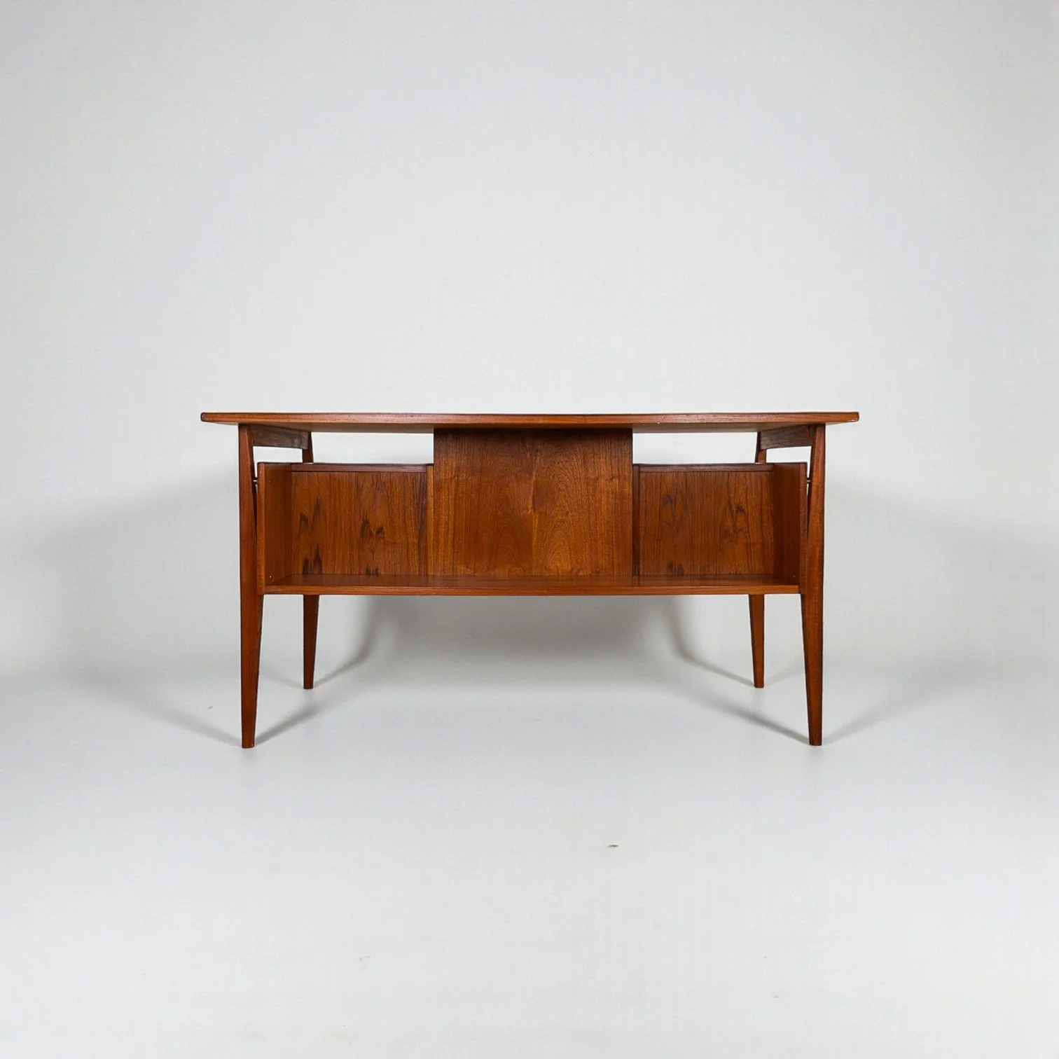 Screenshot 2026-01-29 at 5.48.38 pm-Photoroom.jpg