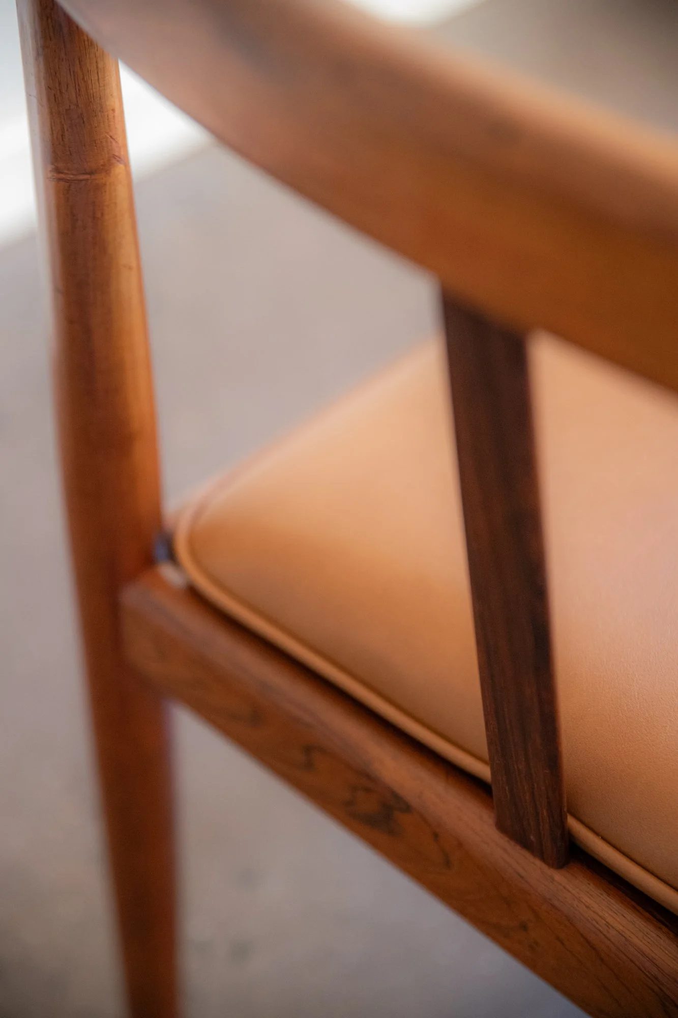 illum wikelso easy chair rosewood-22.jpg