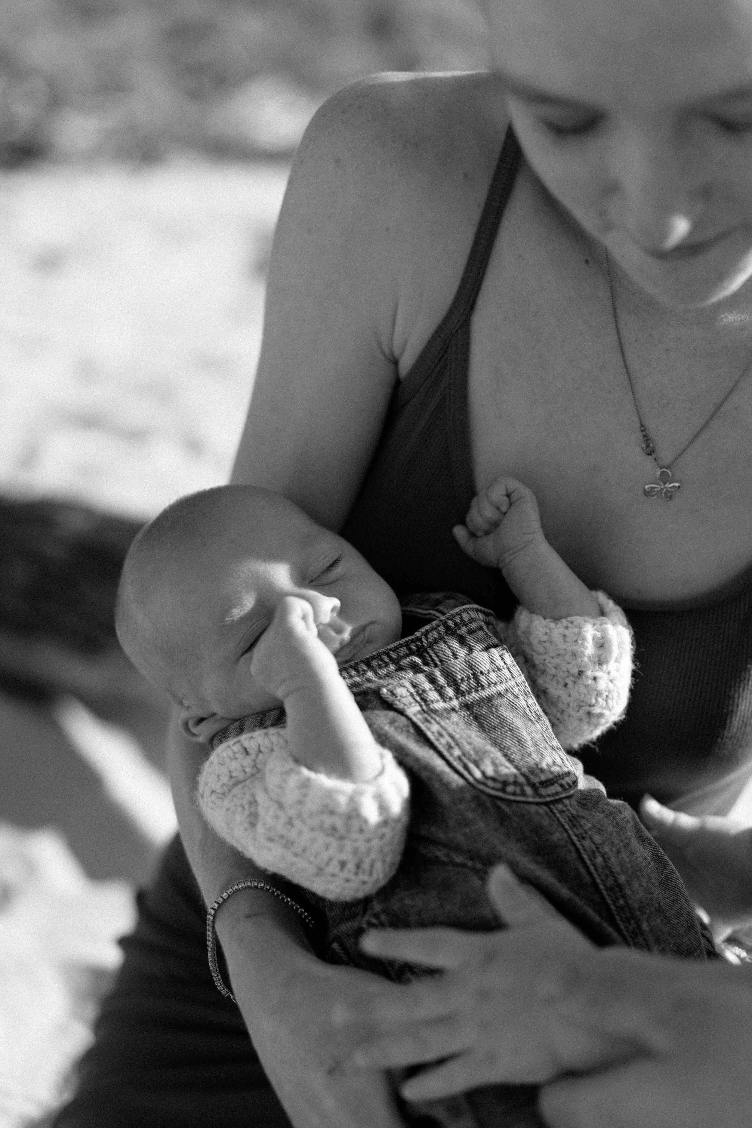 Newborn-Shoot-TownsBeach-58.jpg
