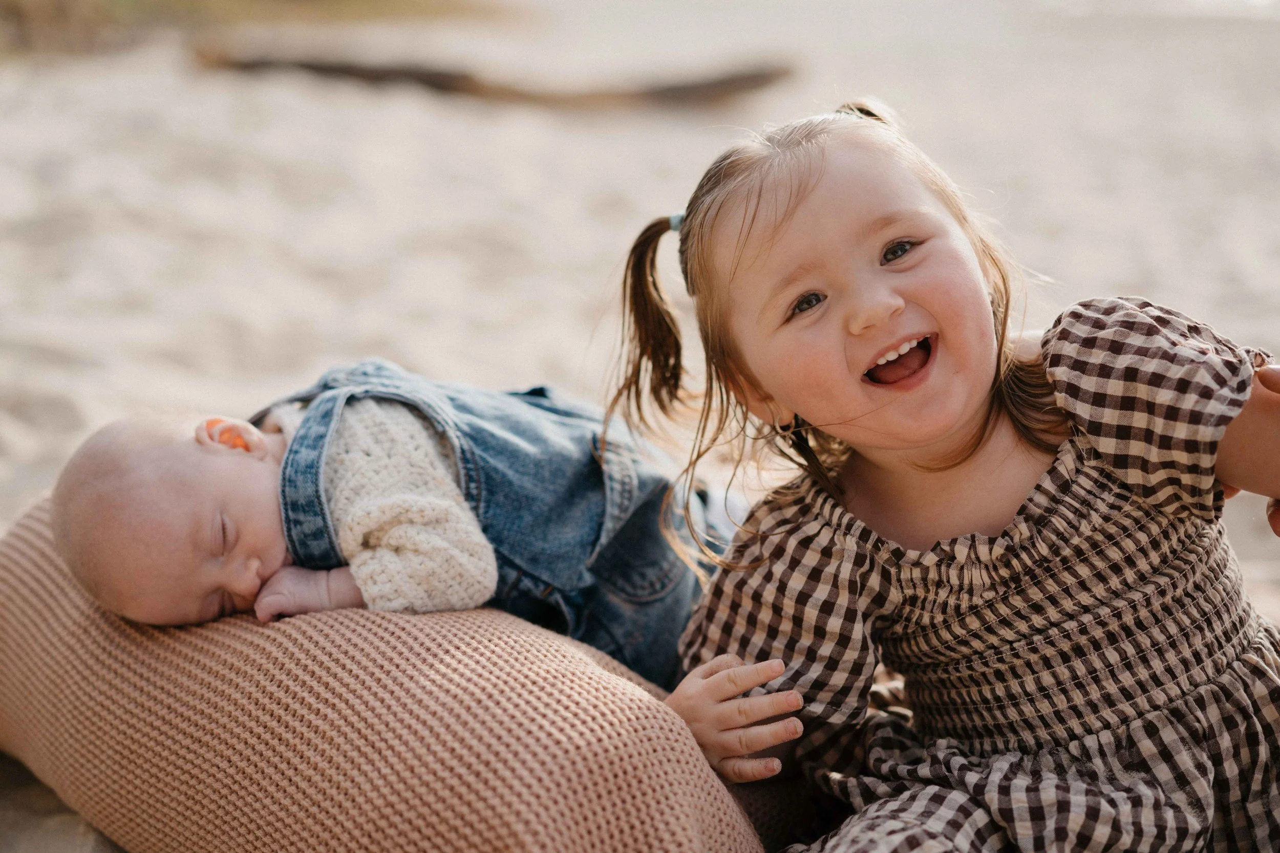 Newborn-Shoot-TownsBeach-87.jpg