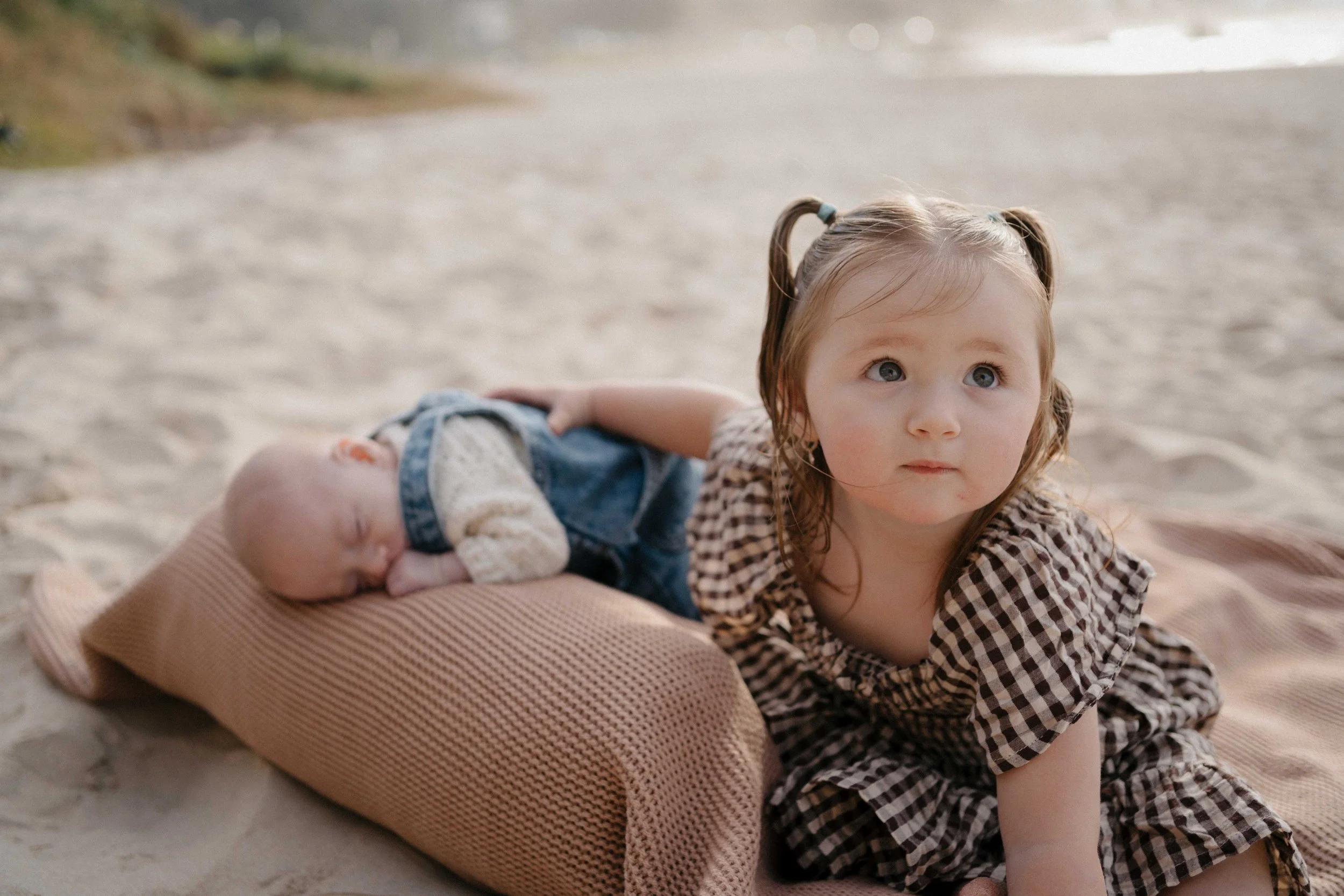 Newborn-Shoot-TownsBeach-15.jpg