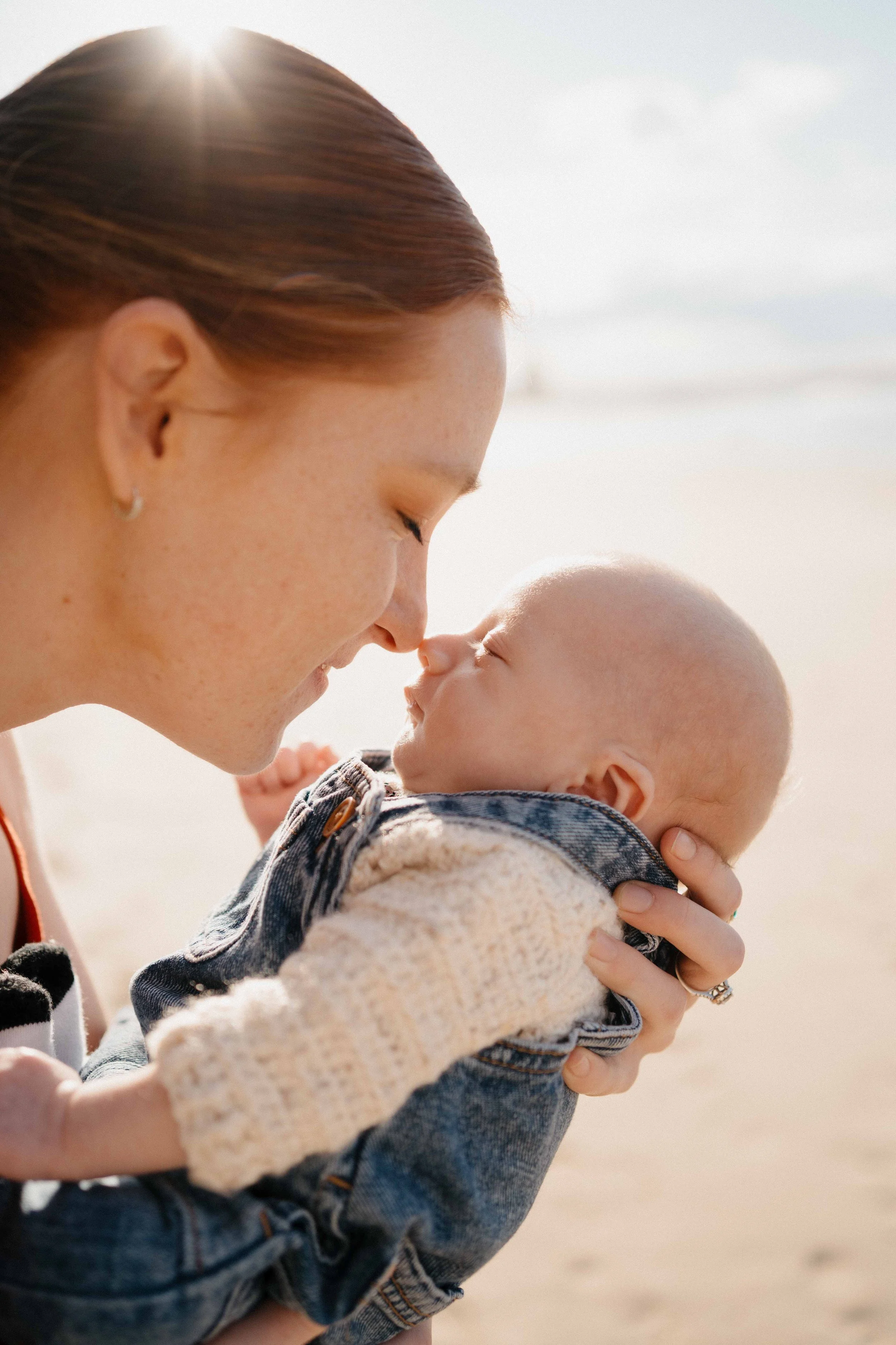 Newborn-Shoot-TownsBeach-34.jpg