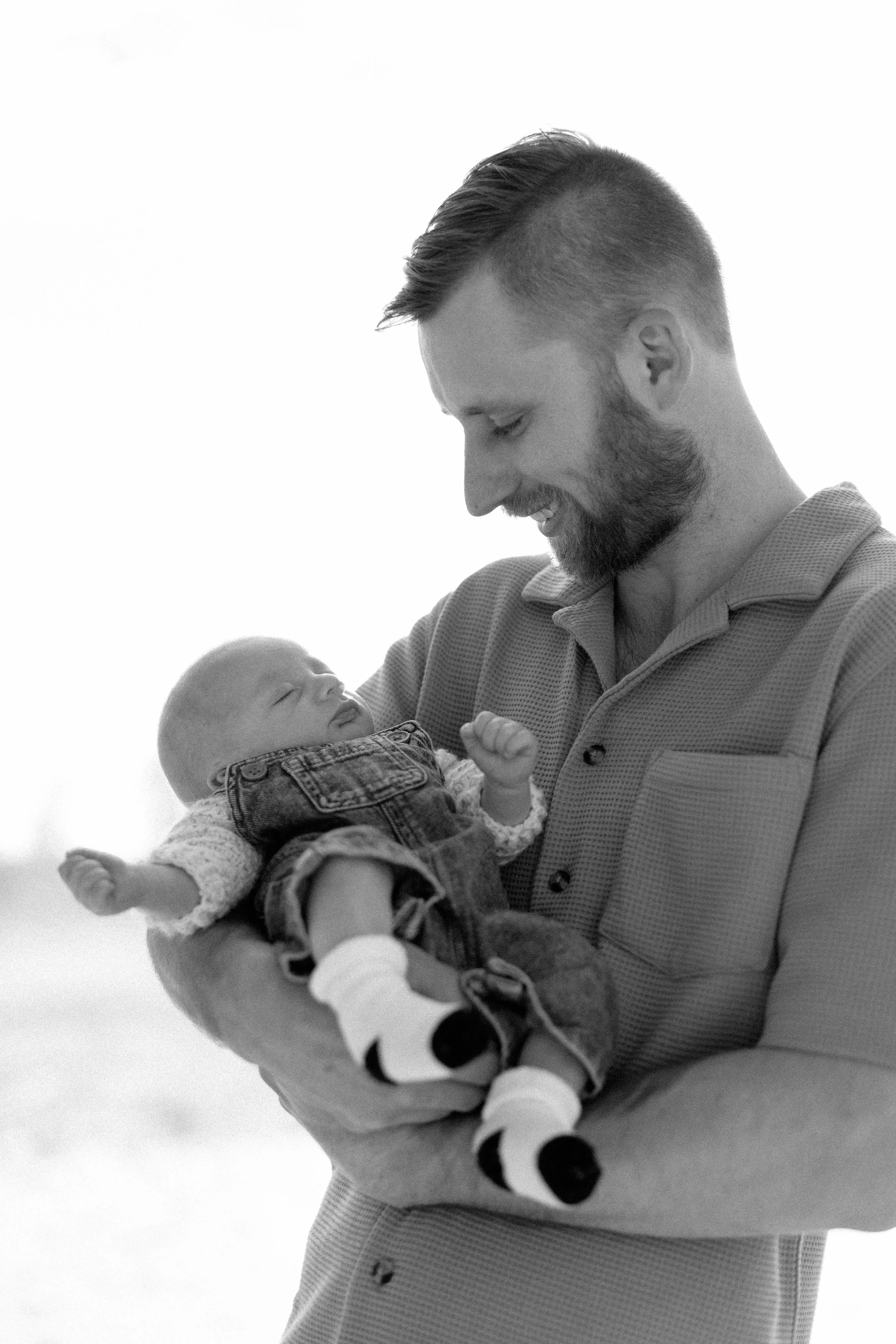 Newborn-Shoot-TownsBeach-118.jpg