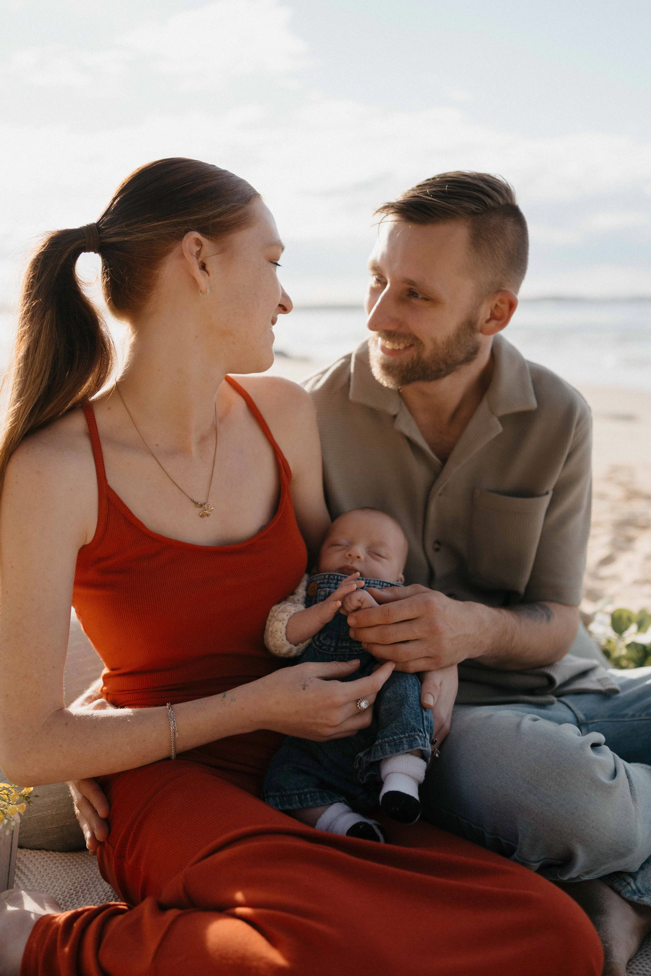 Newborn-Shoot-TownsBeach-28.jpg