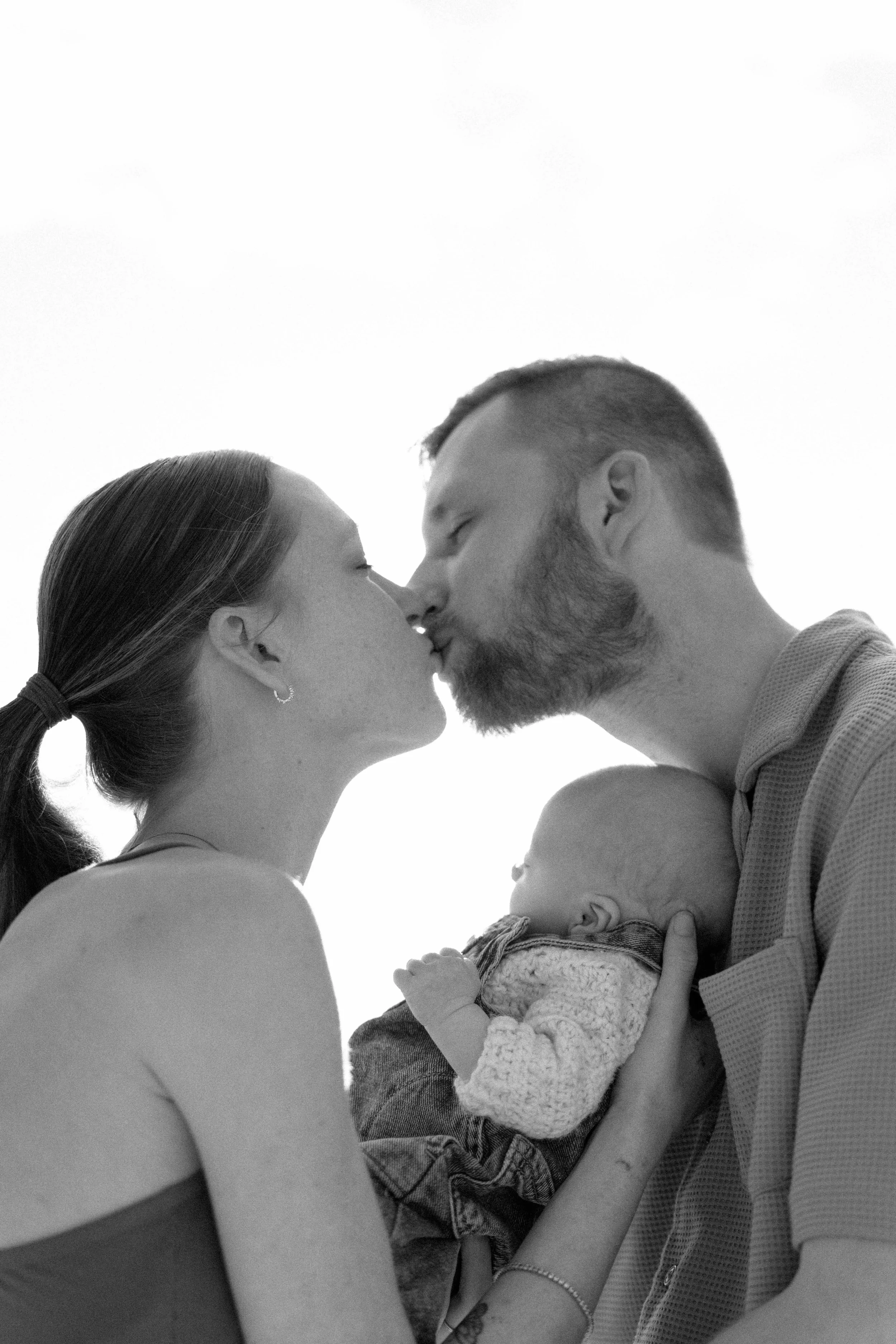 Newborn-Shoot-TownsBeach-129.jpg