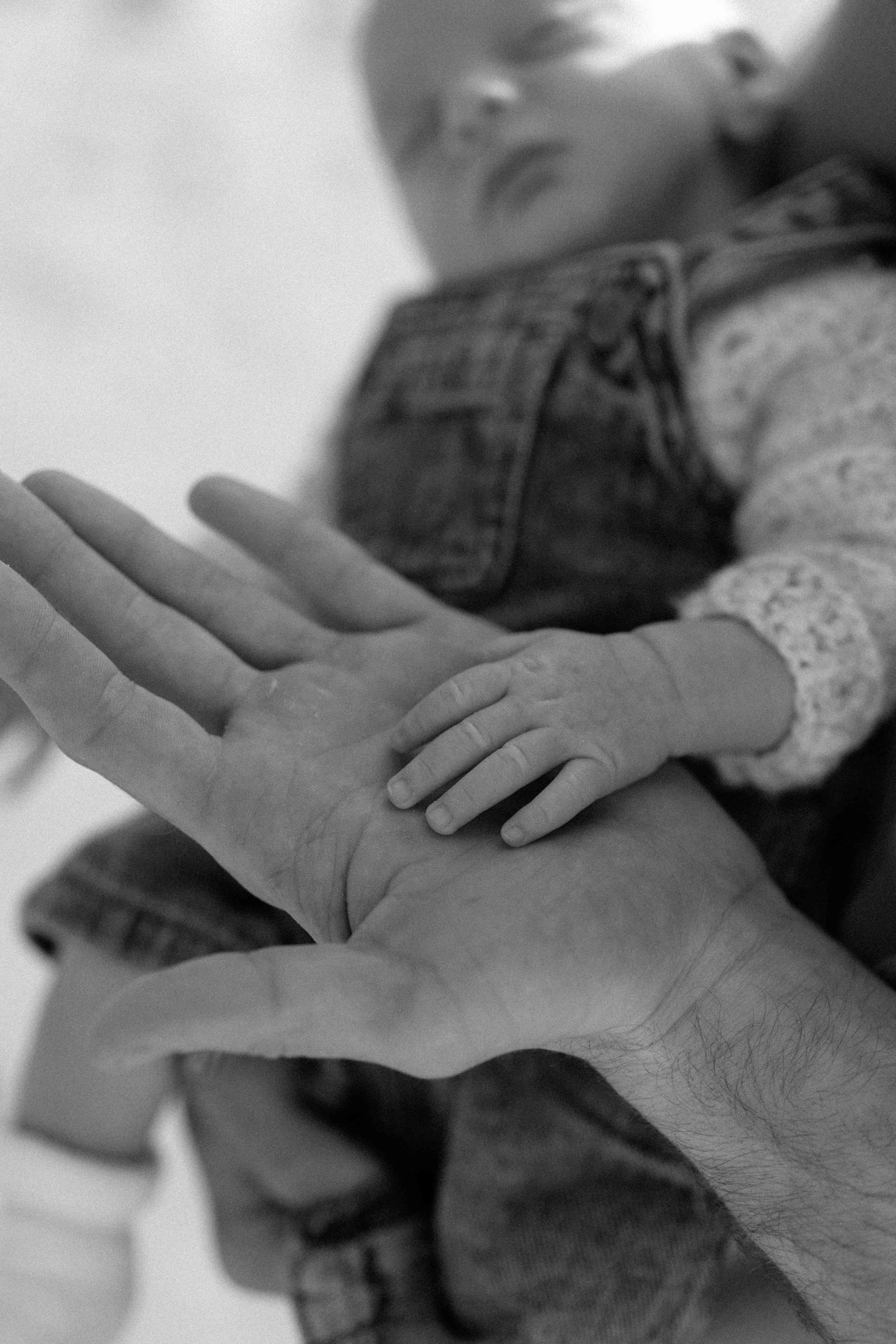 Newborn-Shoot-TownsBeach-124.jpg