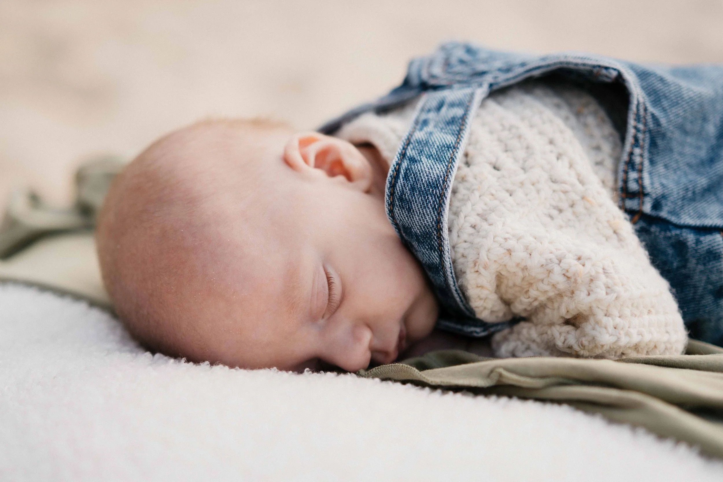 Newborn-Shoot-TownsBeach-69.jpg