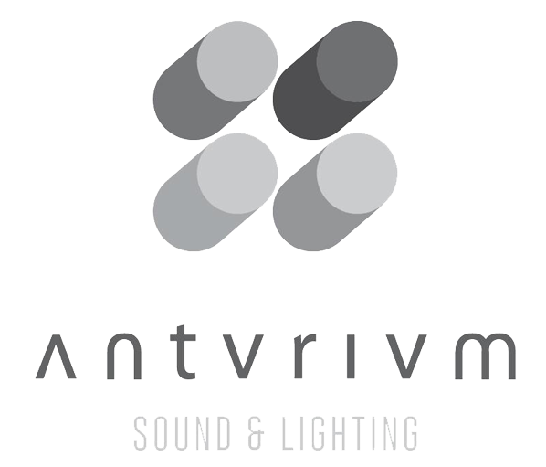 Logo Transparant.png