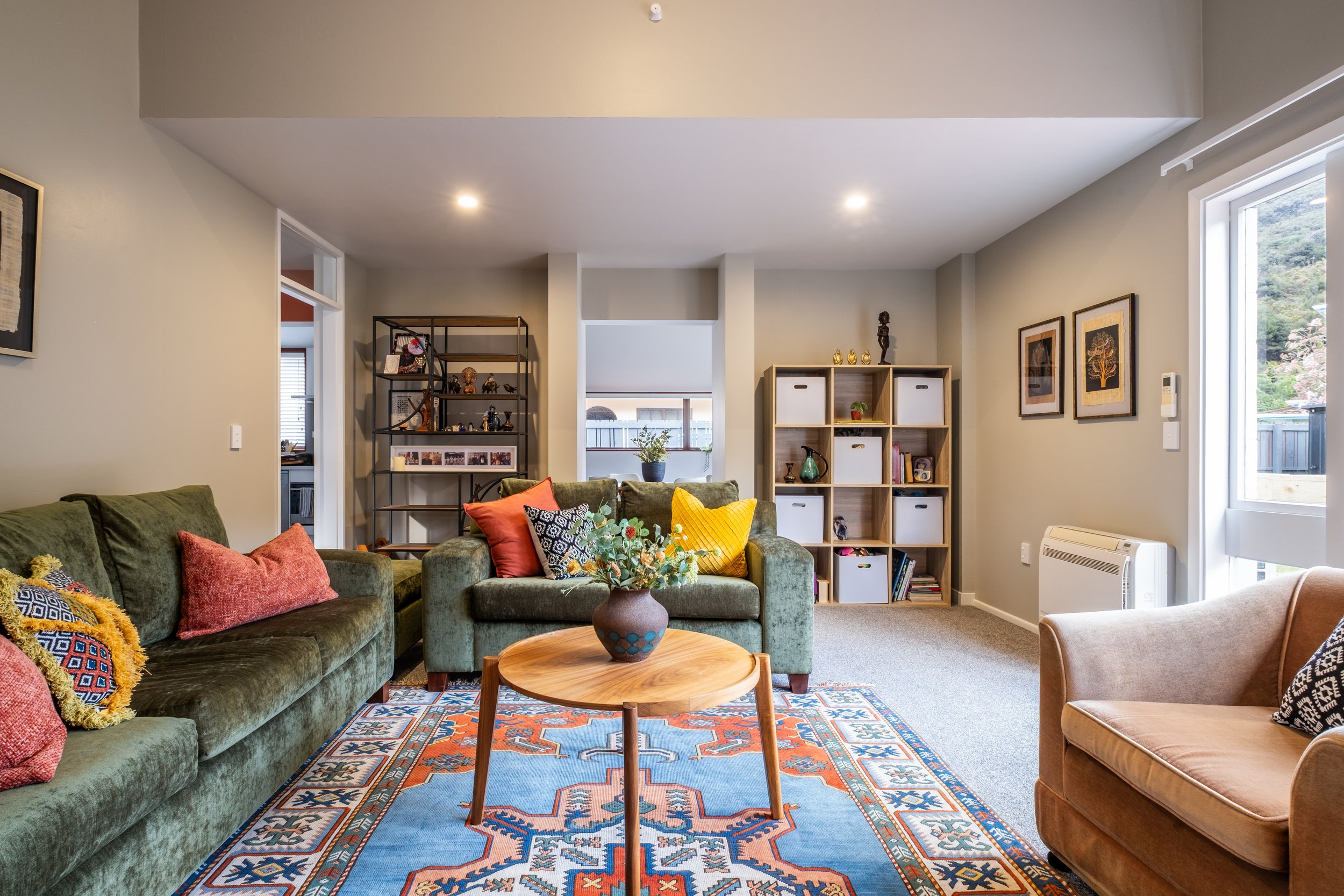 AFTER - LOUNGE