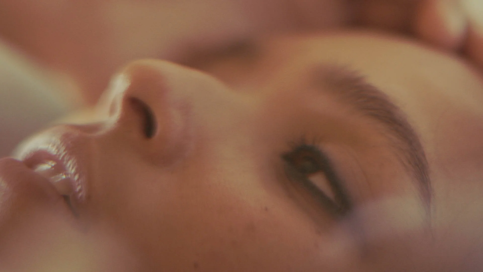 DEMURE STILL 3_1.1.1.jpg