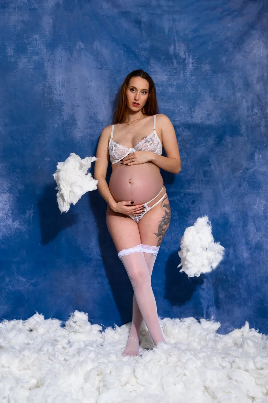 séance, photo, grossesse, artistique, Paris, Arnauddphoto, fond noir, nuages, cocon