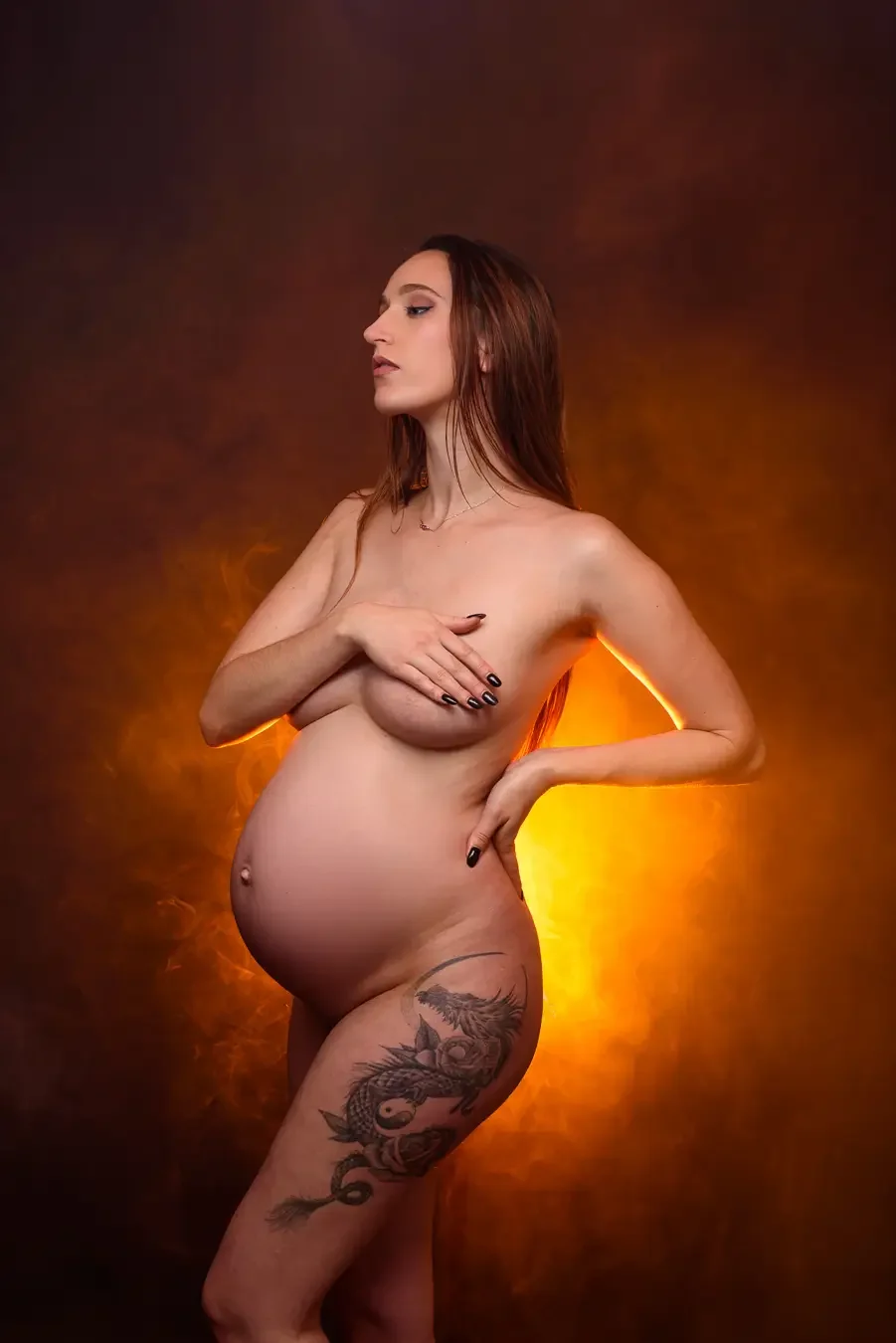 seance, photo, grossesse, studio, Paris, Arnaud Deschamps, lumiere coloree, fumee