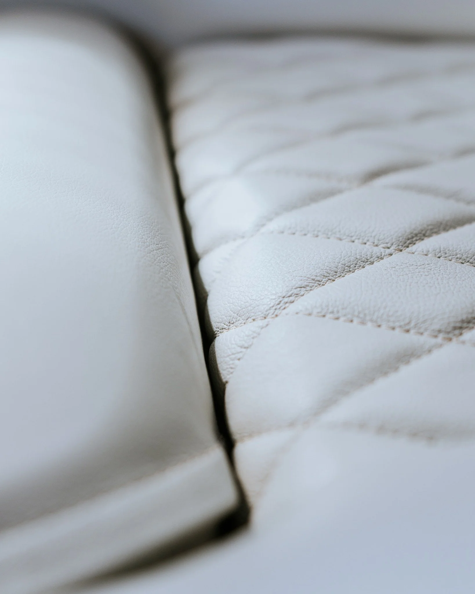 It's all in the details.

Click the link in our bio to see what we have to offer.
#LuxuryTravel #FlyOrtac #thehumanwaytofly
#privateflying #emptylegs