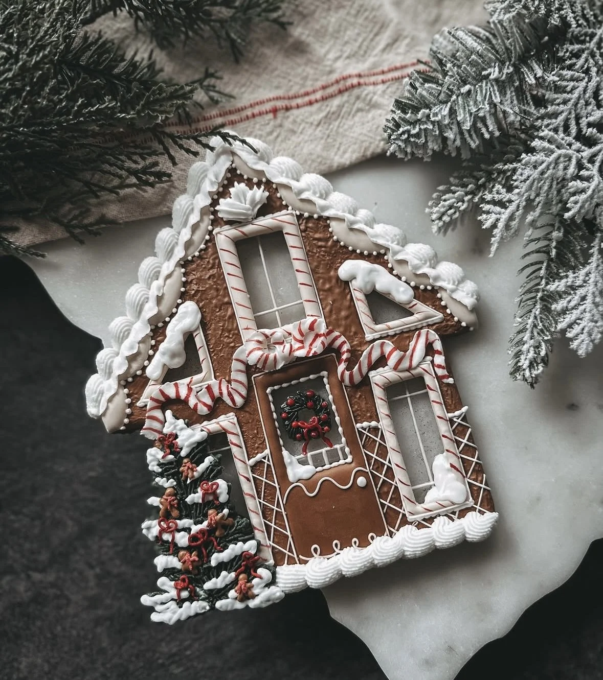 Gingerbread House-Shaped Cookie Decorating at Mt Hood Winery (Sat Dec 13)