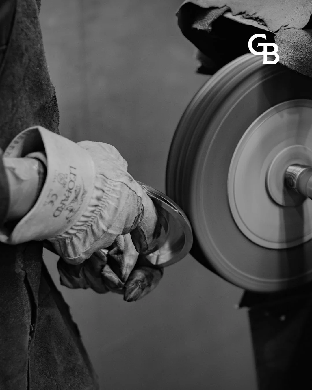 Every light we produce passes through skilled hands. Craft is not a nostalgic reference. It&rsquo;s how we achieve precision, consistency, and controlled proportion.⁠
⁠
Spinning, polishing, and refining each component ensures the character of the mat