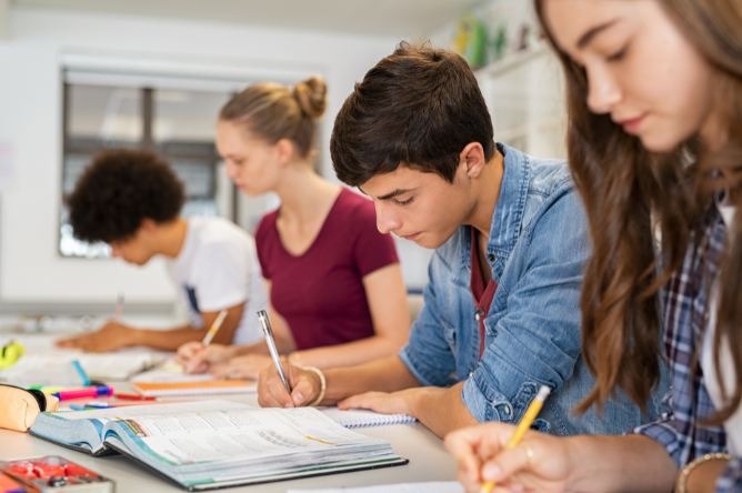 Students participating in SAT prep classes near me and CPS High School Admissions Test prep with expert tutoring in Chicago.