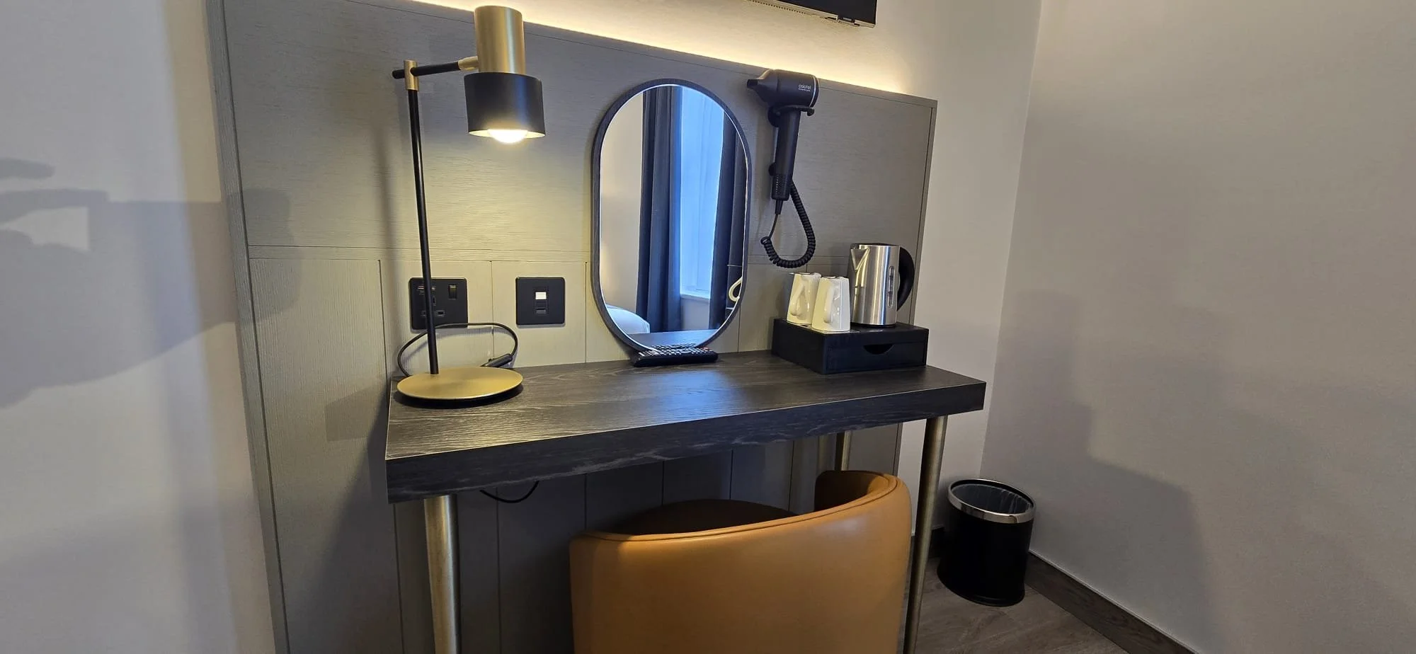 ROOM AMENITIES.jpg