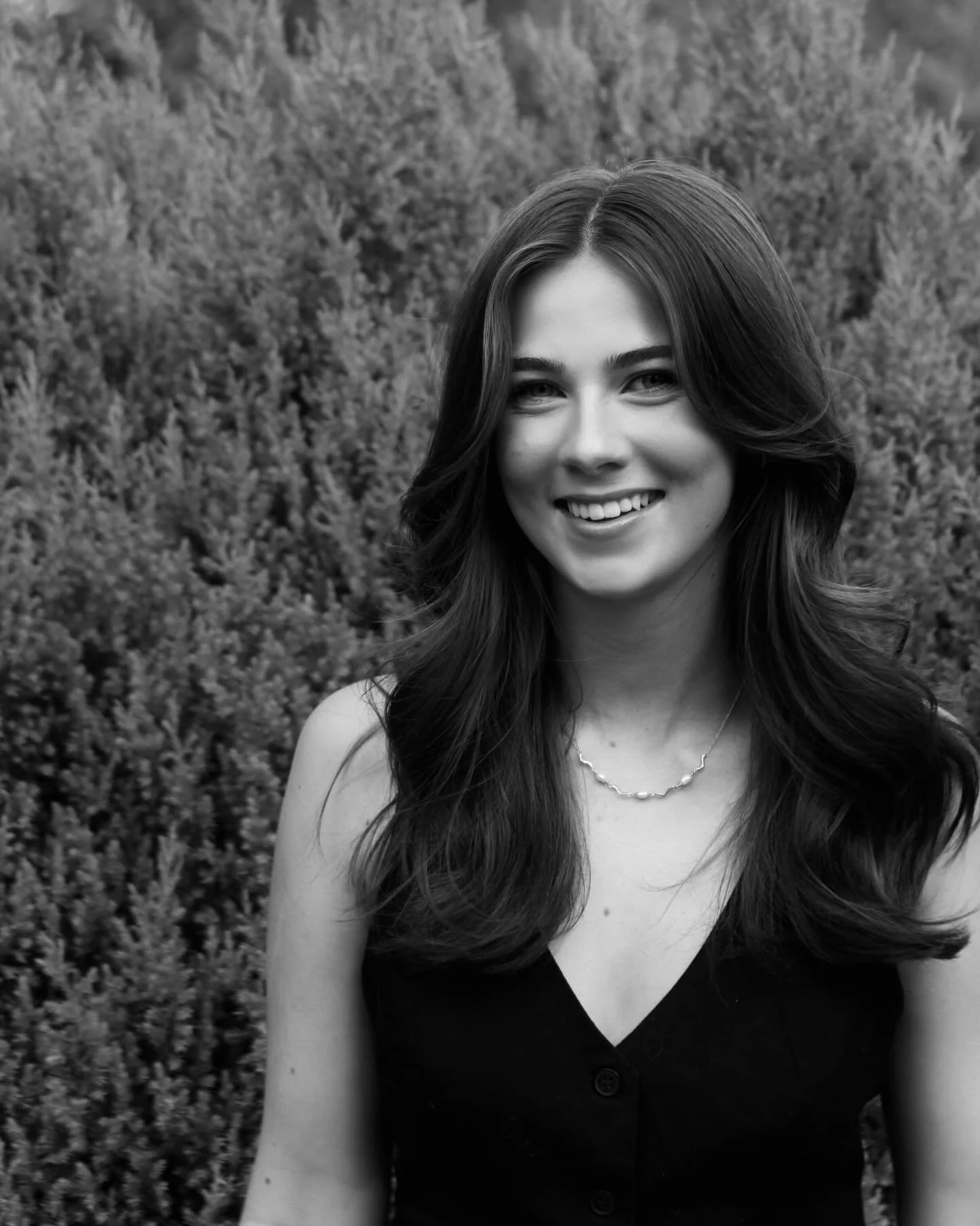 Meet Tara 🤍

Tara is a special addition to our wedding content team. 

Her experience in wedding styling, combined with a passion for visual storytelling, ensures every special moment is thoughtfully captured and beautifully preserved. A perfect com