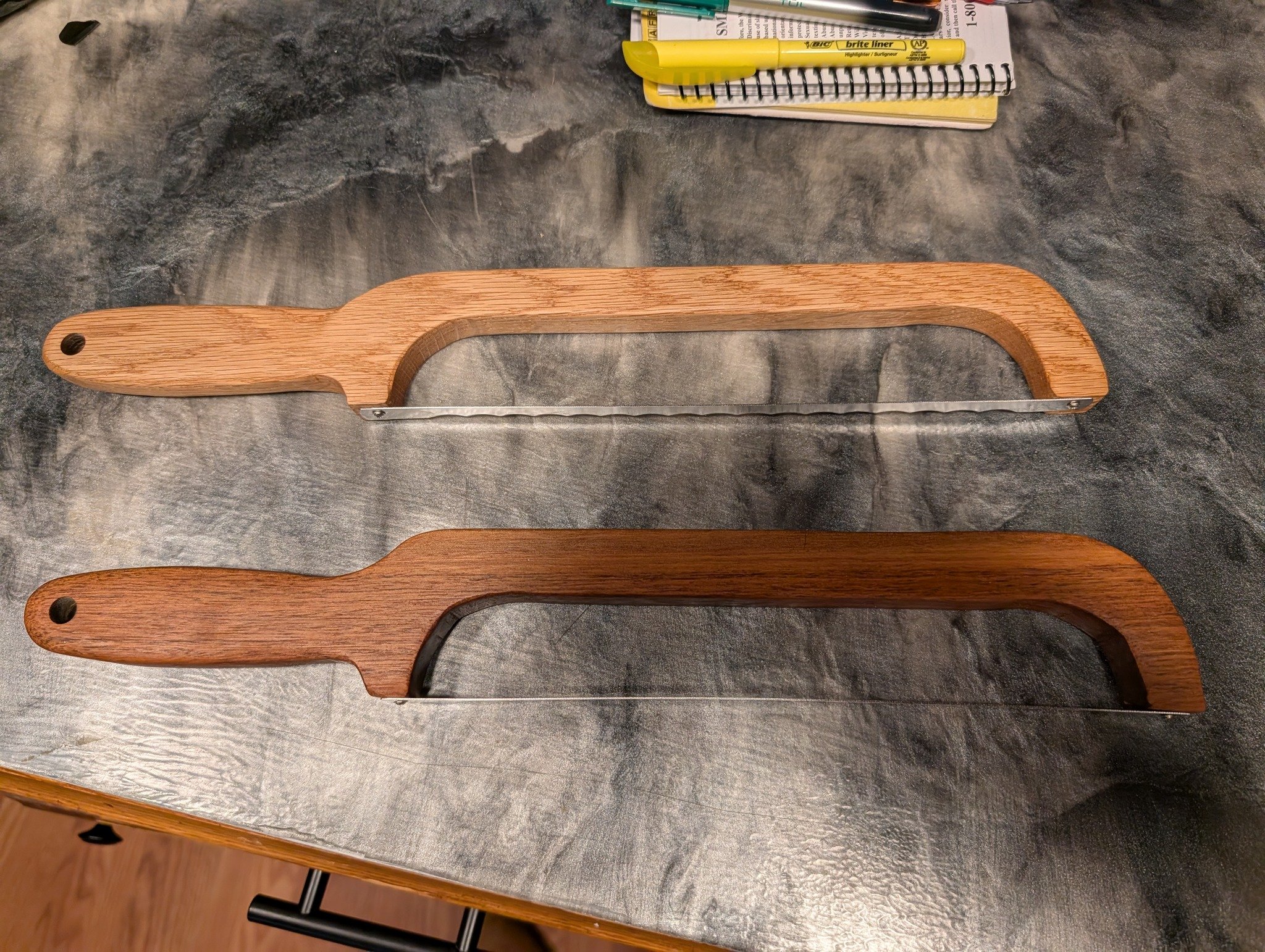 Bread knives