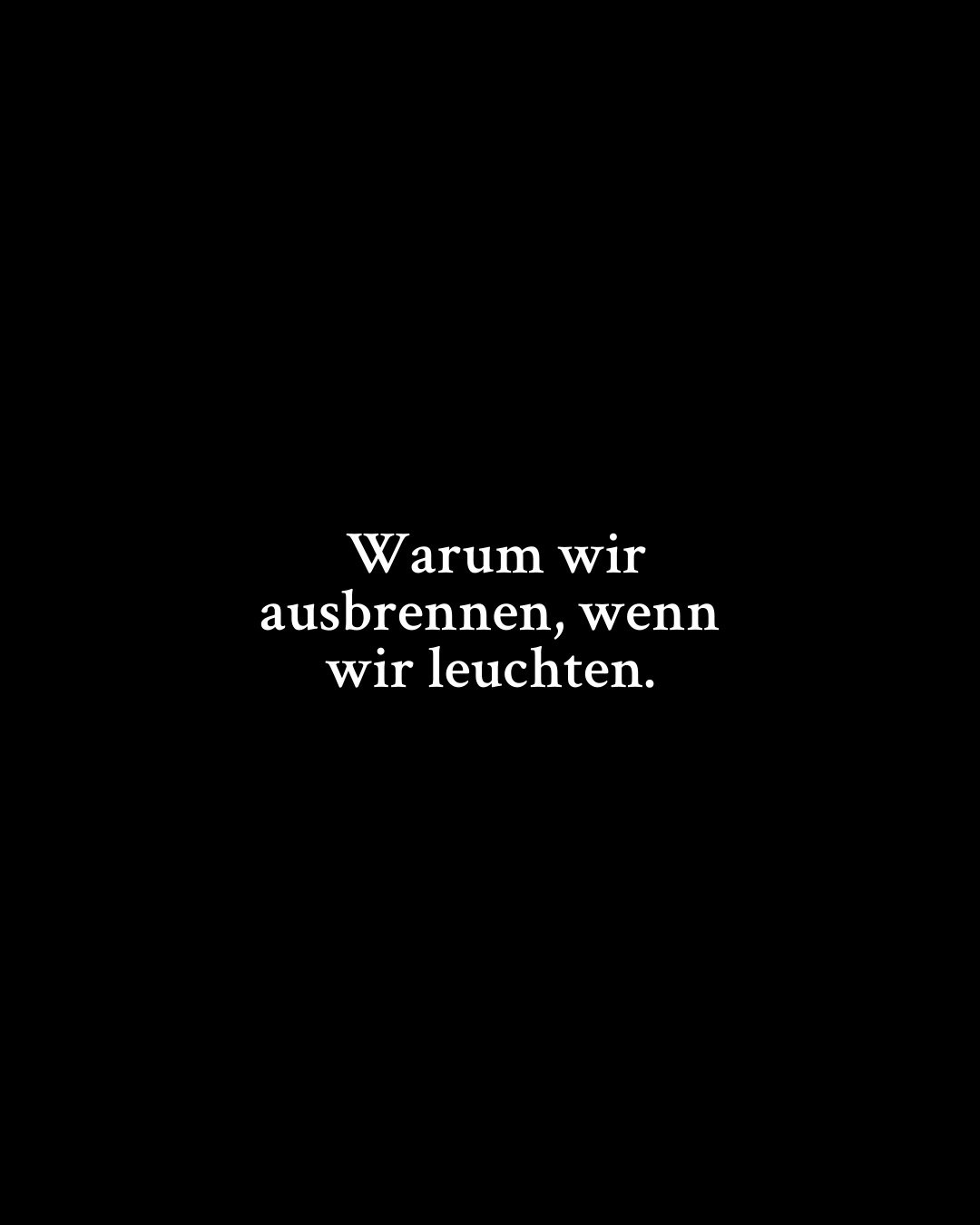 ⠀
⠀
DIE PHYSIK DER SICHTBARKEIT. 
(Oder: Warum wir ausbrennen, wenn wir leuchten.)
⠀
Kennst du die stille Scham, die oft auf deinen gr&ouml;&szlig;ten Moment folgt?
⠀
Wir nennen es den VULNERABILITY HANGOVER &ndash; eine Art emotionaler und somatisch