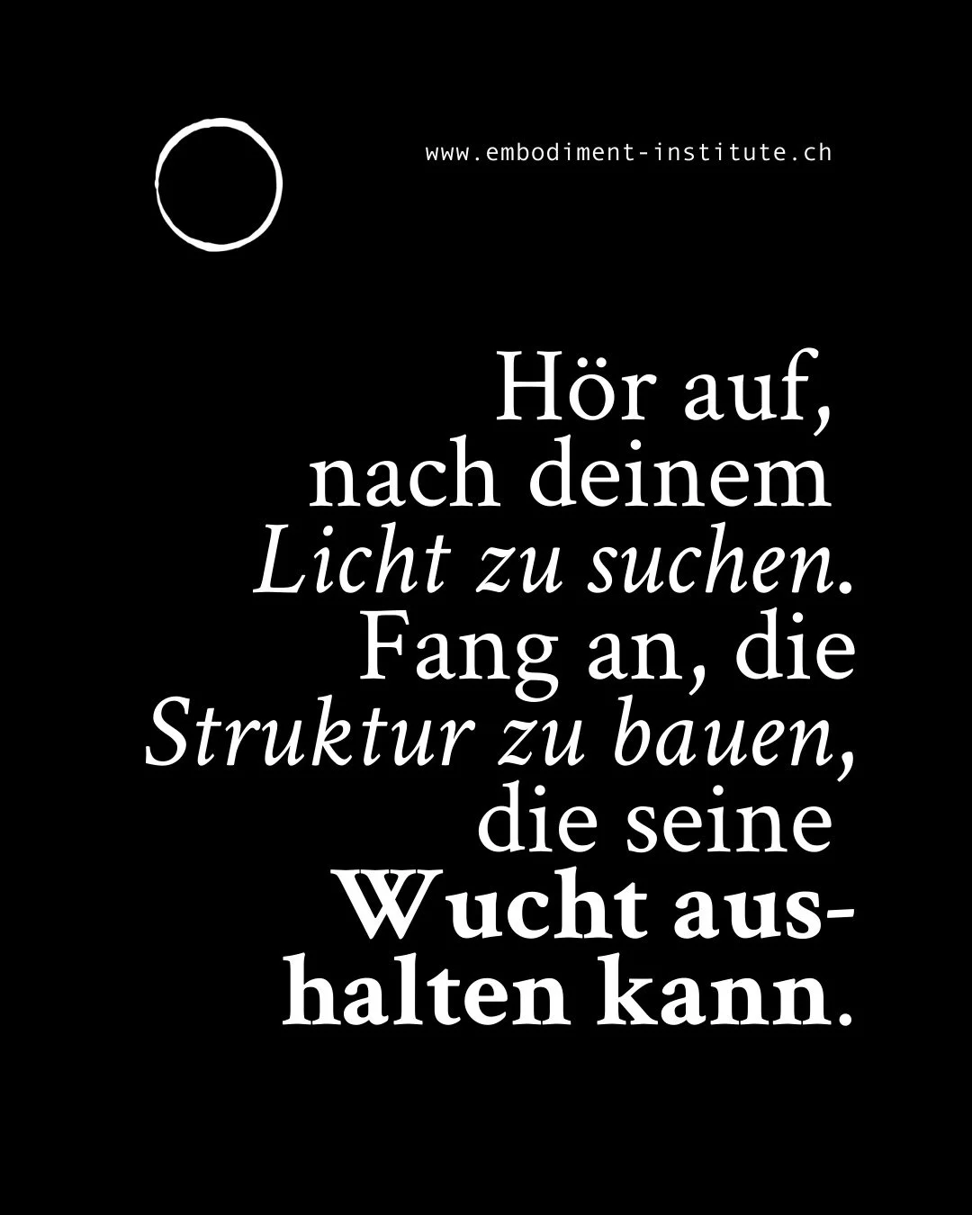 ⠀
⠀
LASS UNS &Uuml;BER BIOPHYSIK SPRECHEN. 💎🌑
⠀
Ein St&uuml;ck Kohle und ein Diamant sind chemisch identisch. Beide bestehen zu 100% aus Kohlenstoff. Das Potenzial ist dasselbe.
⠀
Der einzige Unterschied zwischen dem matten schwarzen Klumpen und de