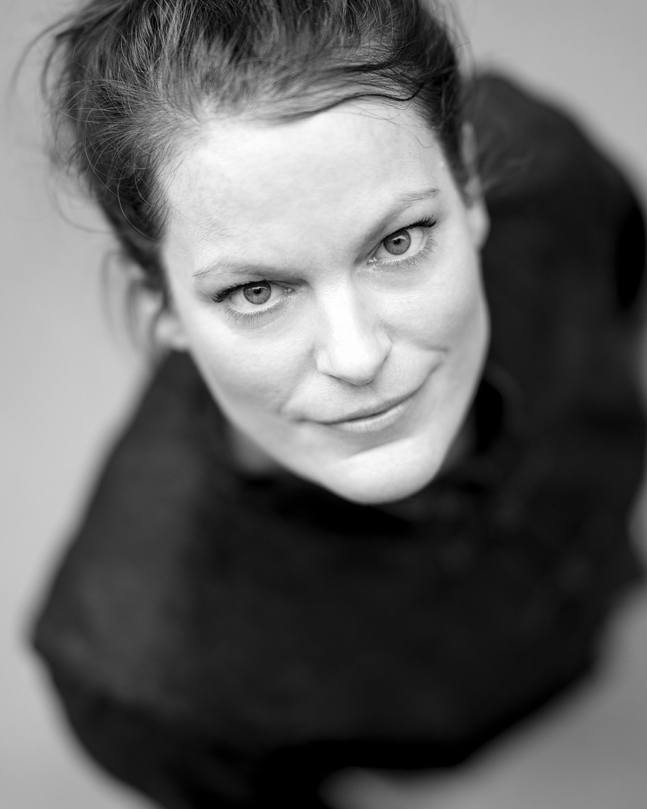 ⠀
⠀
DIE ARCHITEKTUR DES WIDERSTANDS: STATIK IN DER HYPERBESCHLEUNIGUNG 🏛️⚔️
⠀
Wir versuchen gerade, ein biologisches Fundament, das f&uuml;r DREI Stockwerke konzipiert wurde, mit der Last von HUNDERT Stockwerken zu belegen. Das Ergebnis ist kein ind