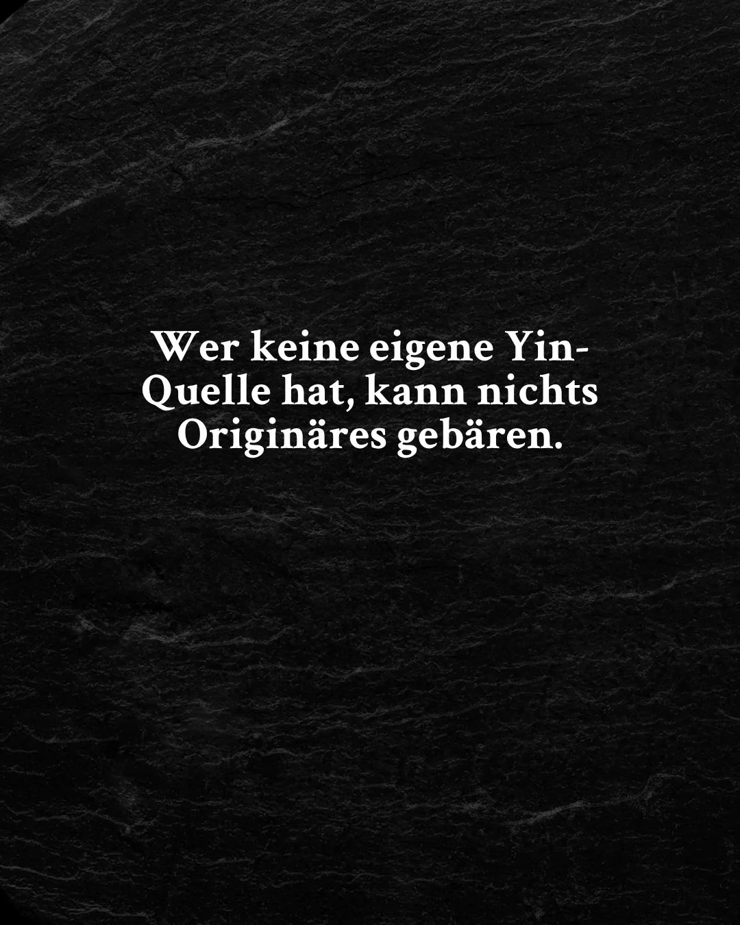 ⠀
⠀
🎼 DIE PARTITUR DEINER CREATIVE INTELLIGENCE
⠀
Wir leben in einer hyper-toxischen Yang-Diktatur. 
⠀
Alles muss sichtbar, messbar, optimiert, beschleunigt und produktiv sein (Yang). Doch wir haben vergessen: Yang ohne Yin kollabiert nicht einfach 
