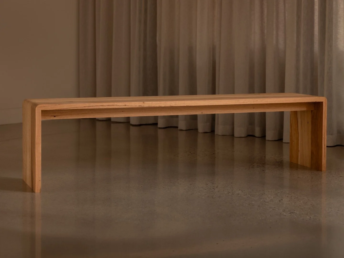 australian-recycled-timber-drift-bench-seat-02.jpg