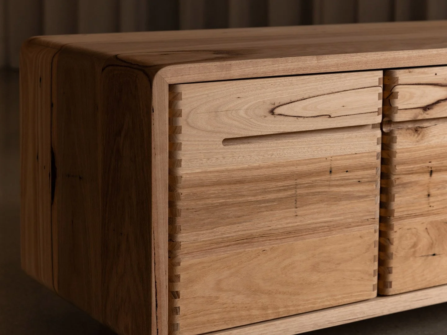 australian-reclaimed-wood-drift-low-cabinet-draw-03.jpg