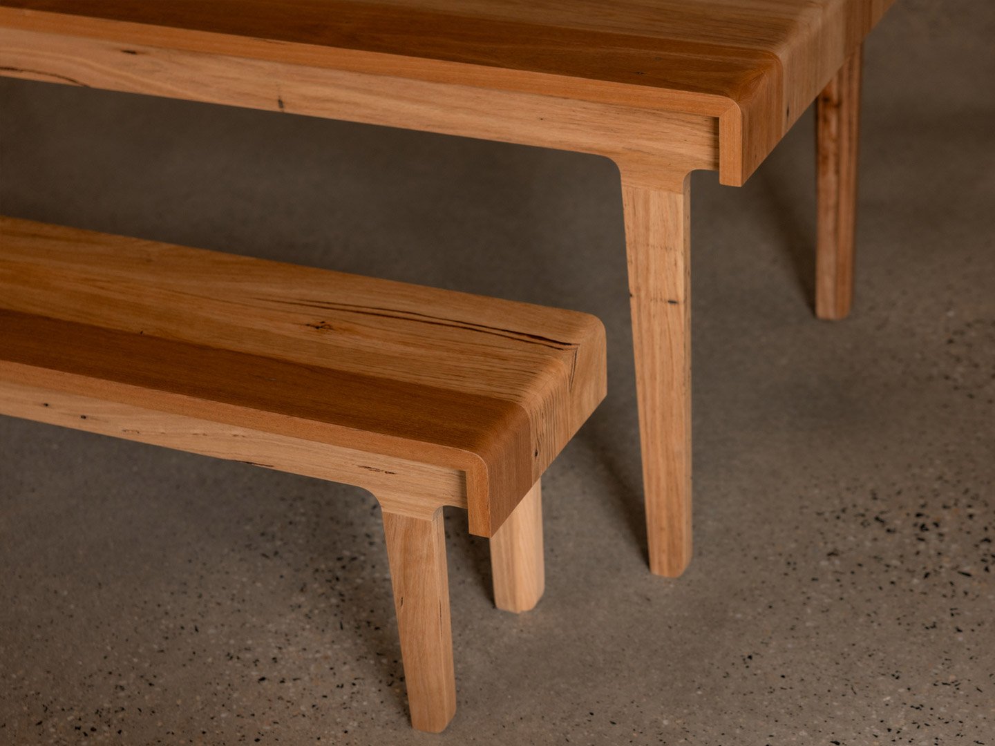 australian-reclaimed-wood-grove-bench-02.jpg