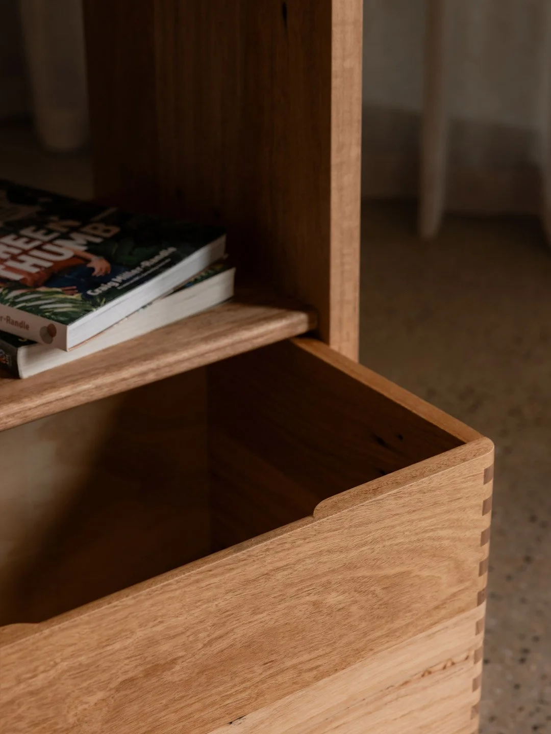 australian-reclaimed-wood-drift-book-shelf-draw-detail-06.jpg