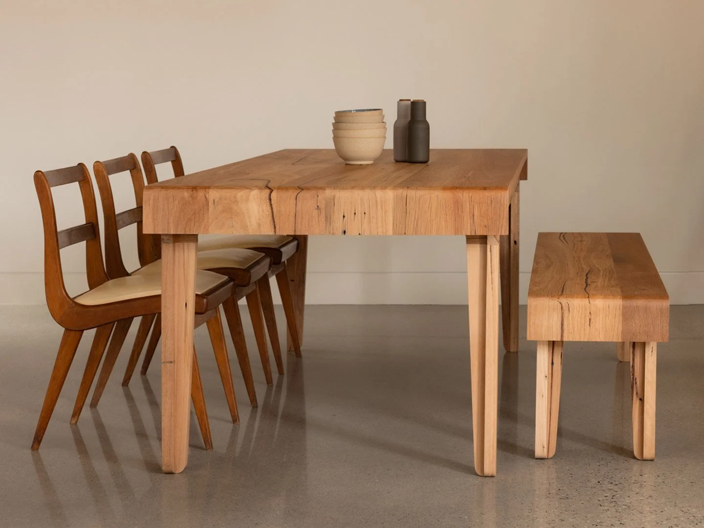 australian-reclaimed-wood-grove-dining-table-and-seating-07.jpg