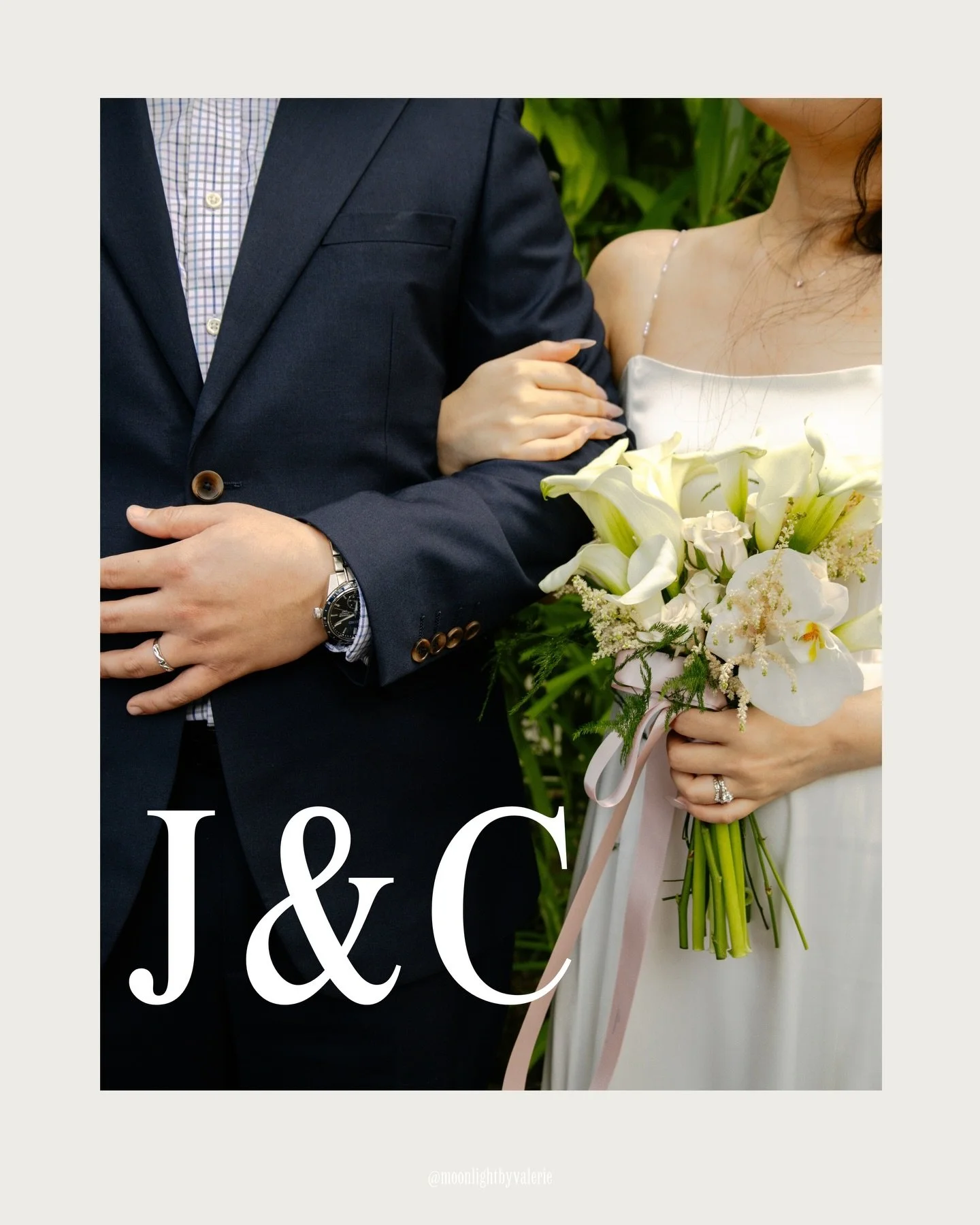 J &amp; C 🤍

10.01.2026

Simple &amp; cozy solemnisation / I realised a lot of couples prefer small &amp; private celebration 🫶🏻

HMUA : @_min_mua 
Florals : @sanwraps