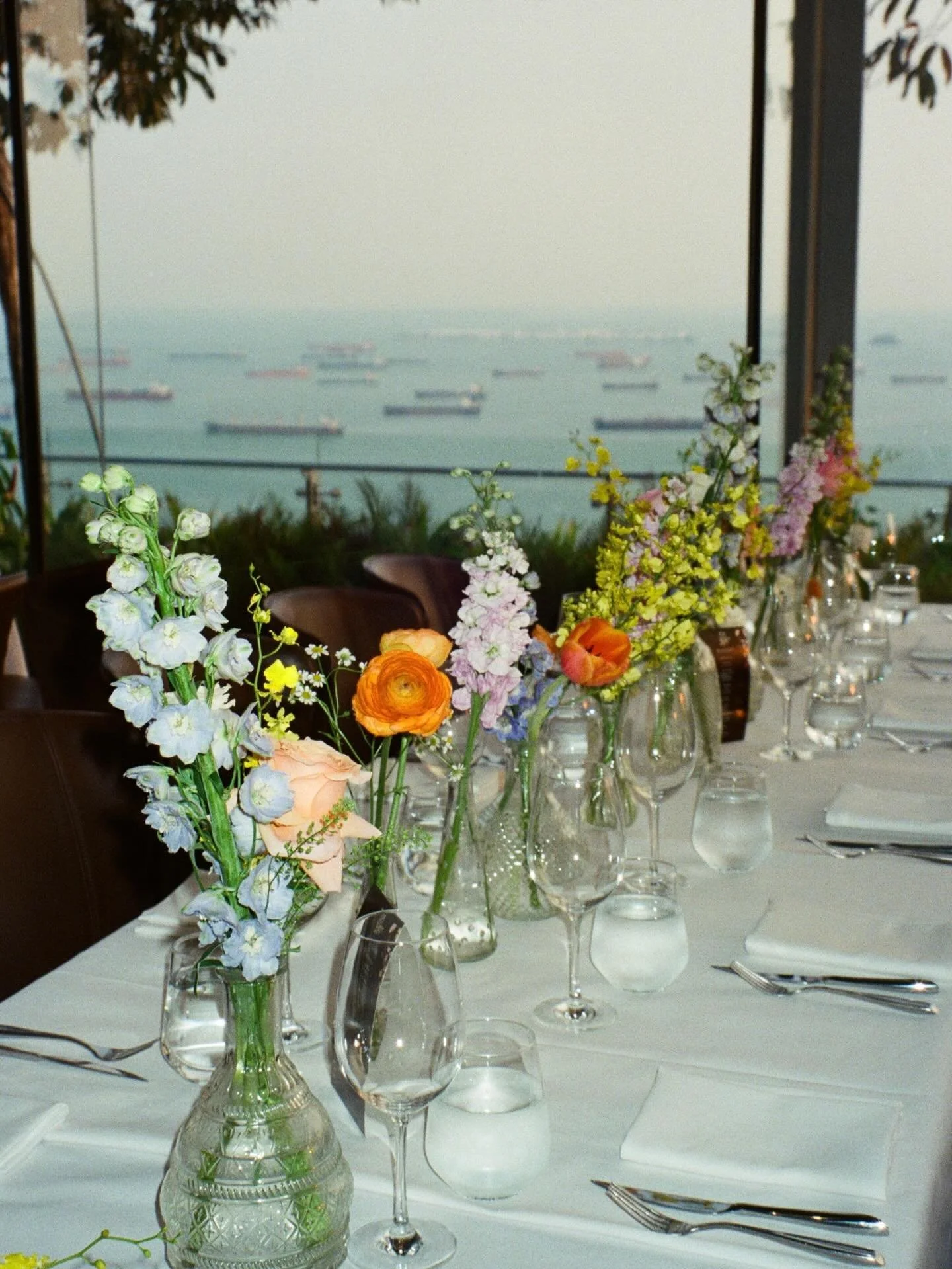 J &amp; ST 
28.03.2026 🤍

attended my husband&rsquo;s friend wedding, decided to shoot film photos and I love how the outcome turns out ! They had a small free &amp; easy evening wedding dinner with friends. Mingling &amp; partying with friends 🙌🏼