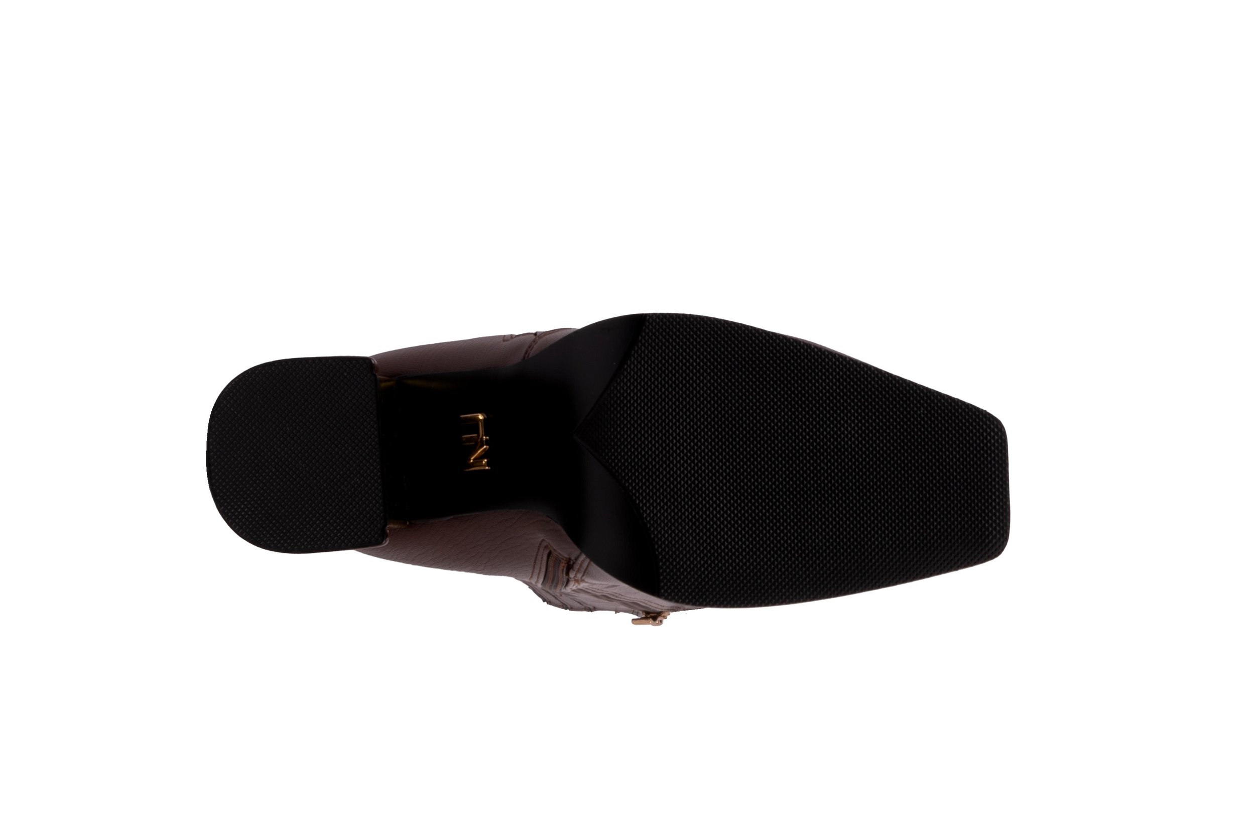 LINK BROWN Outsole.jpg