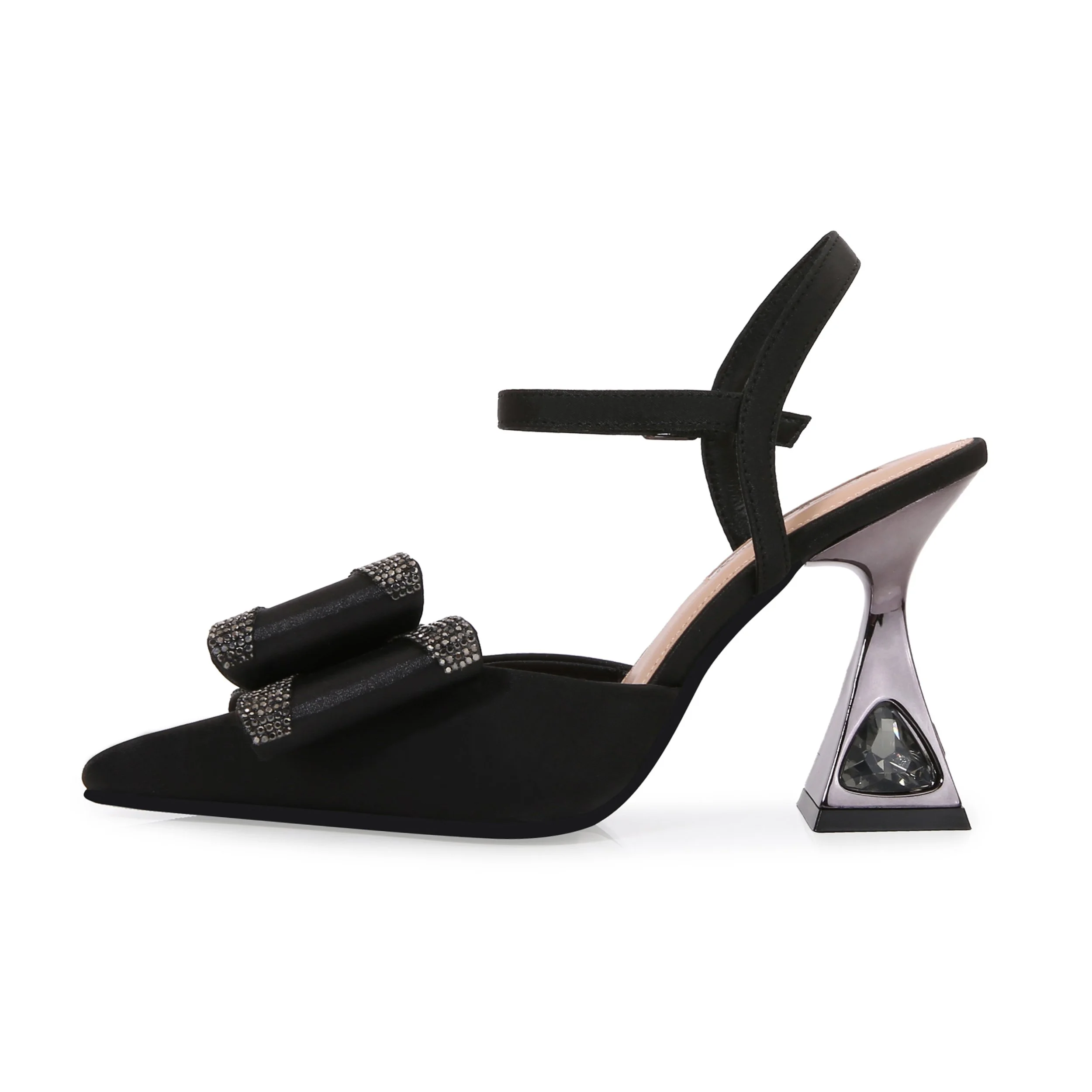 MILLY BLACK Inside.JPG