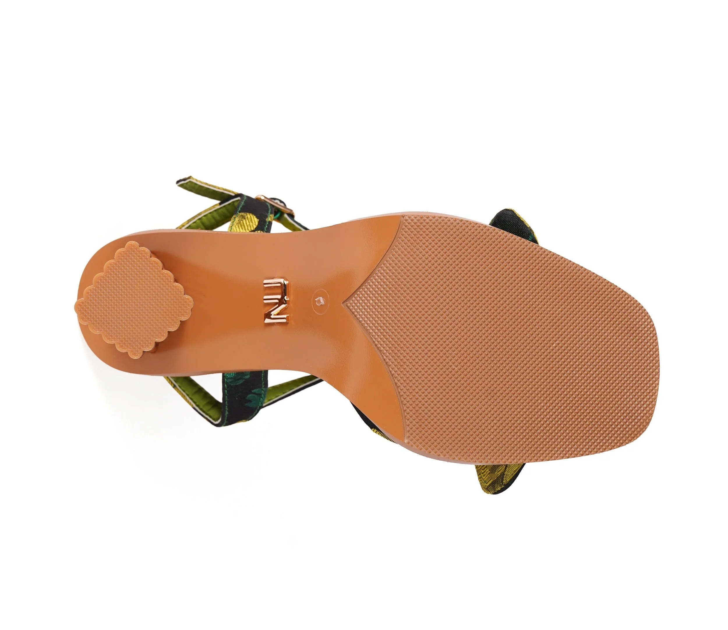 NORA GREEN Outsole.jpg
