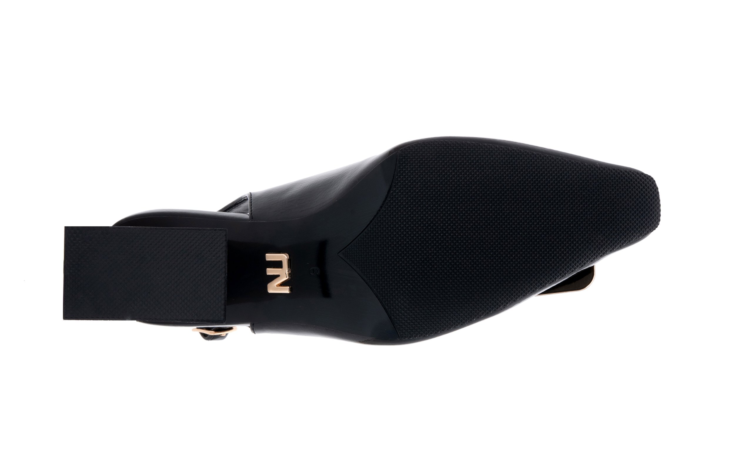 SALLYx BLACK Outsole.jpg