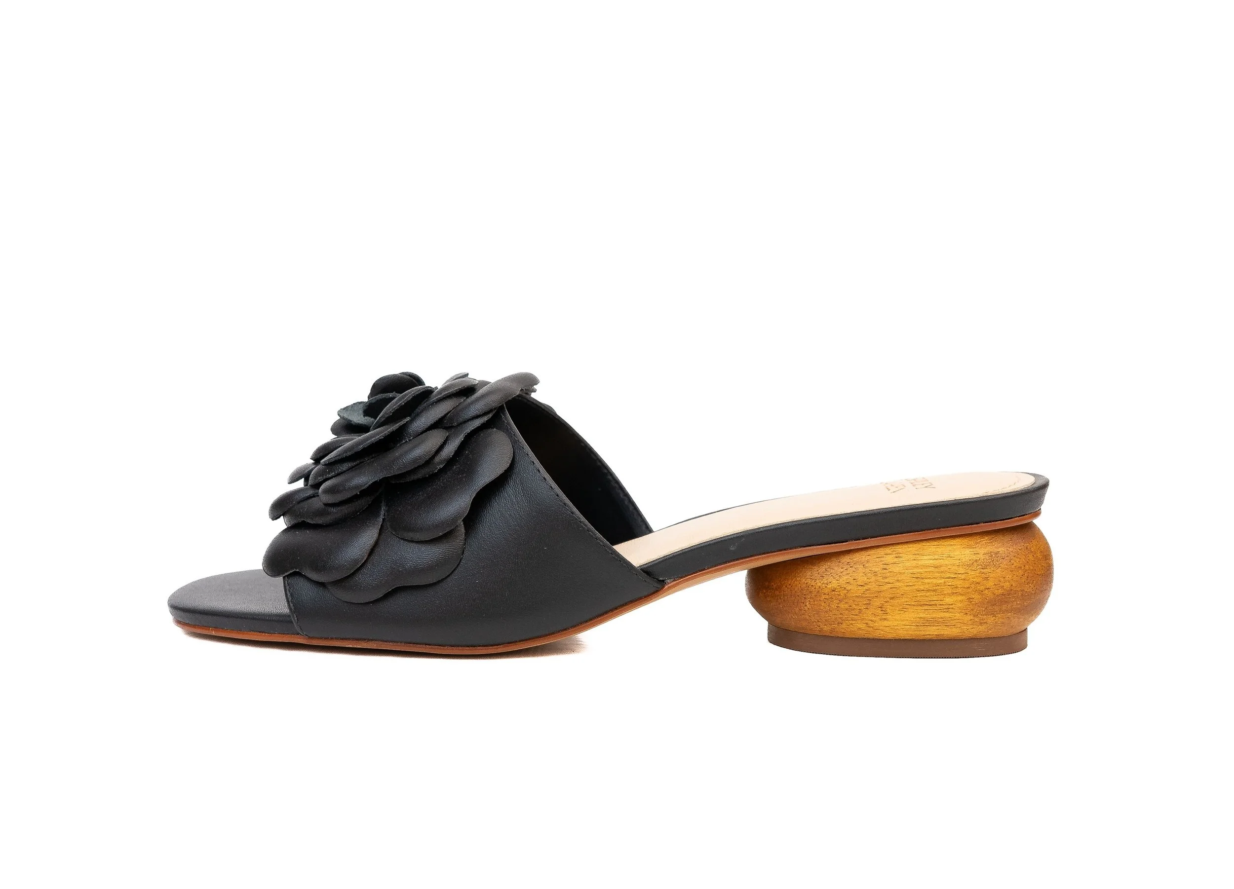 ROSE BLACK Inside View.jpg