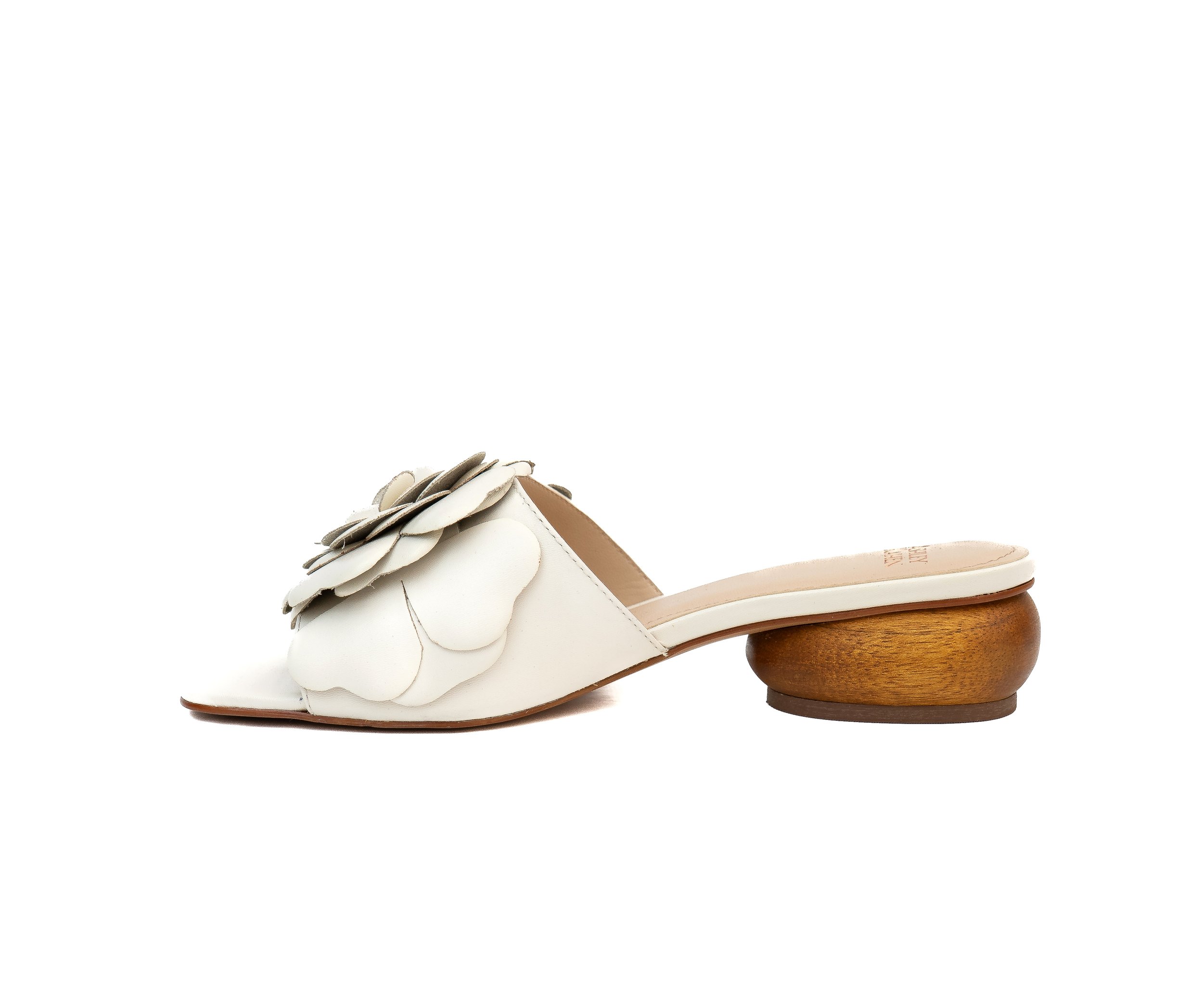 ROSE BEIGE Inside.jpg