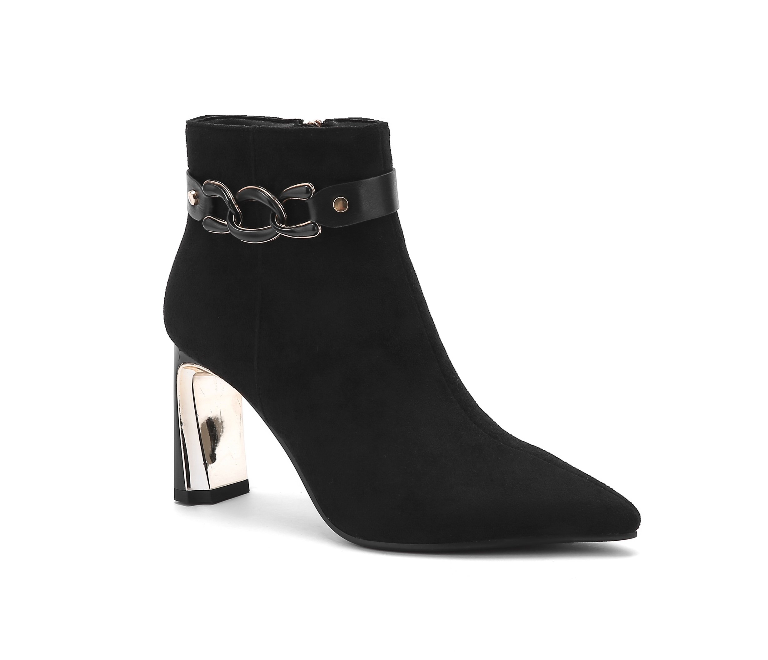 RUNWAY BLACK