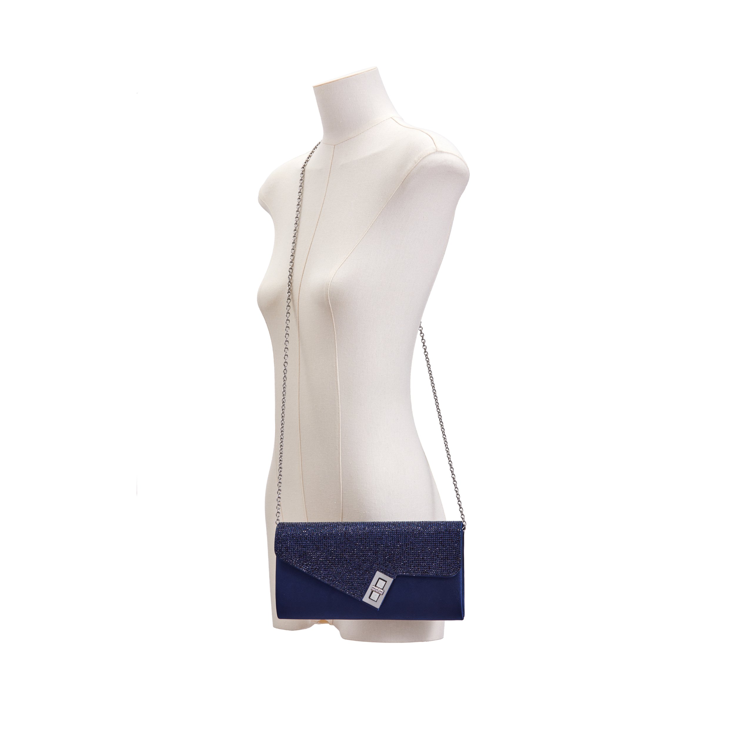 VANESSA BAG NAVY Manequin.jpg