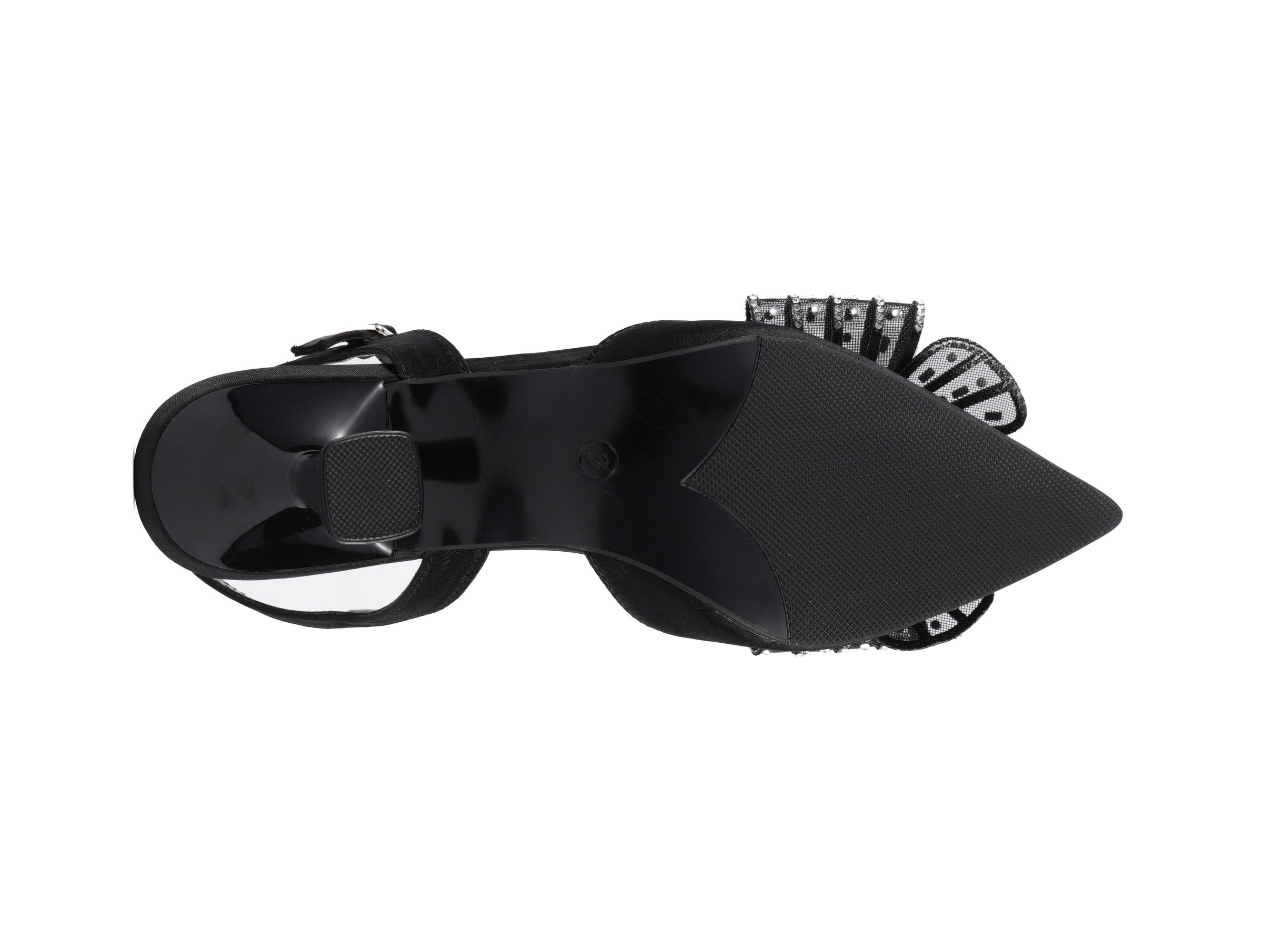 LESLIE BLACK Outsole.jpg