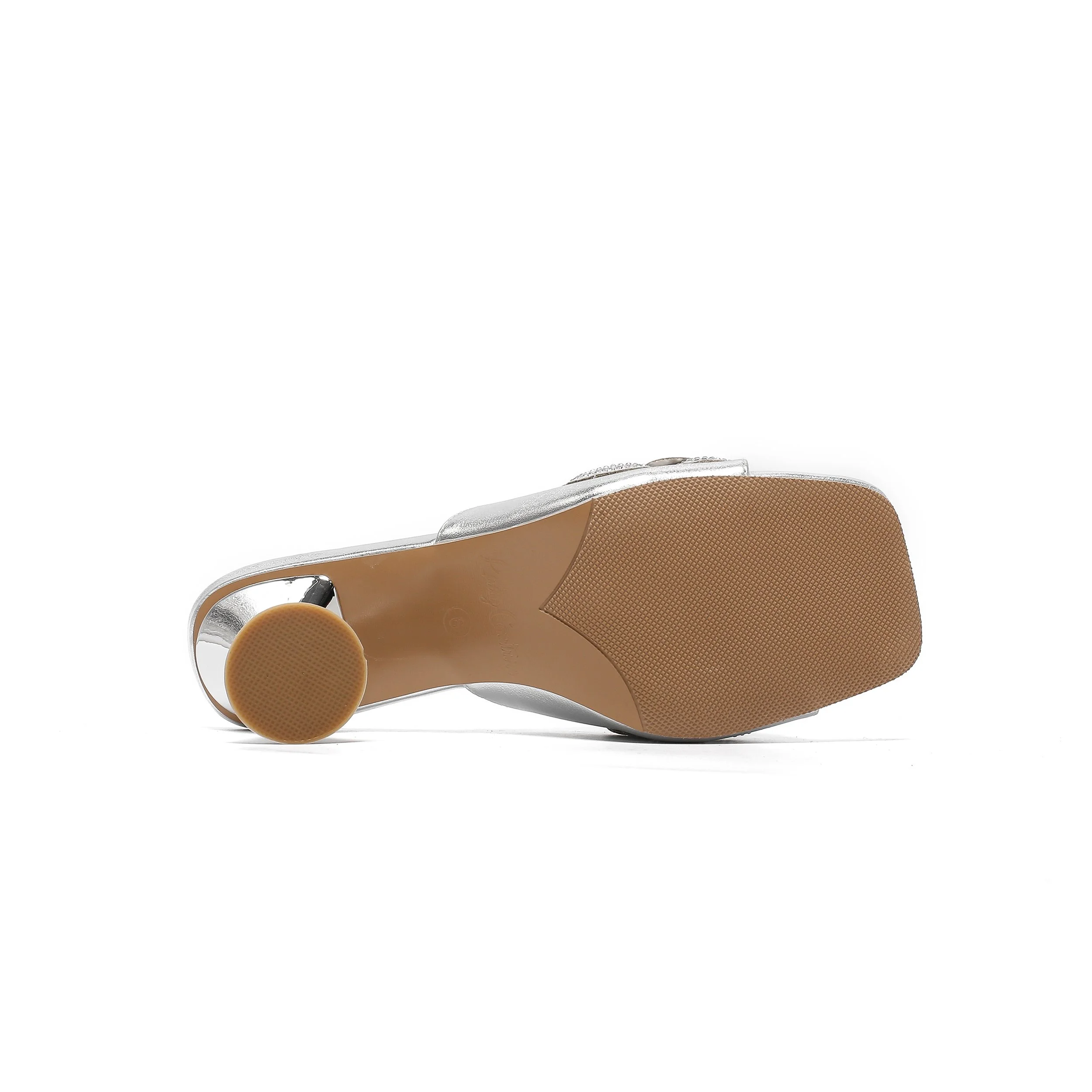 PETAL SILVER Outsole.jpg