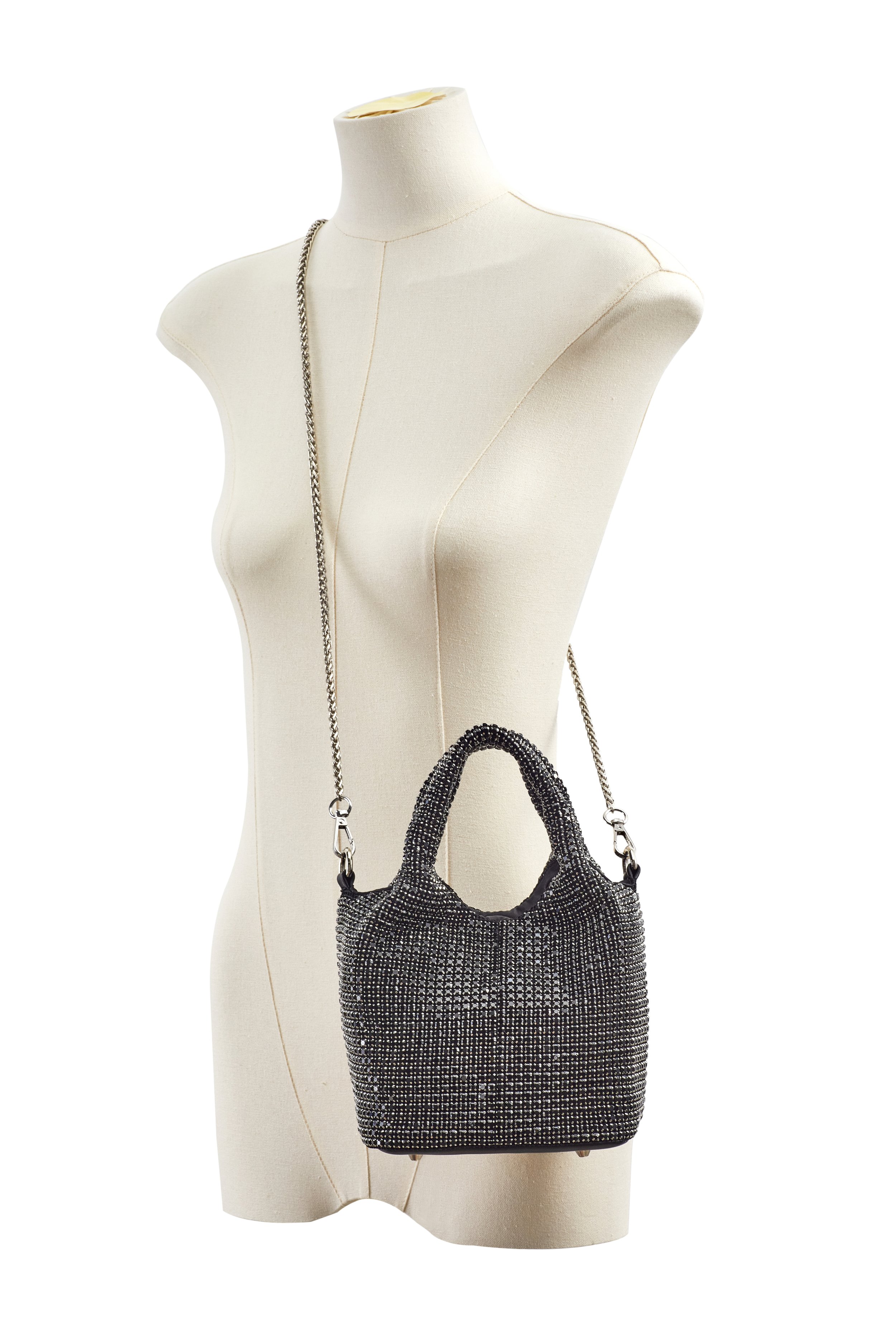 KIM BLACK Mannequin.jpg