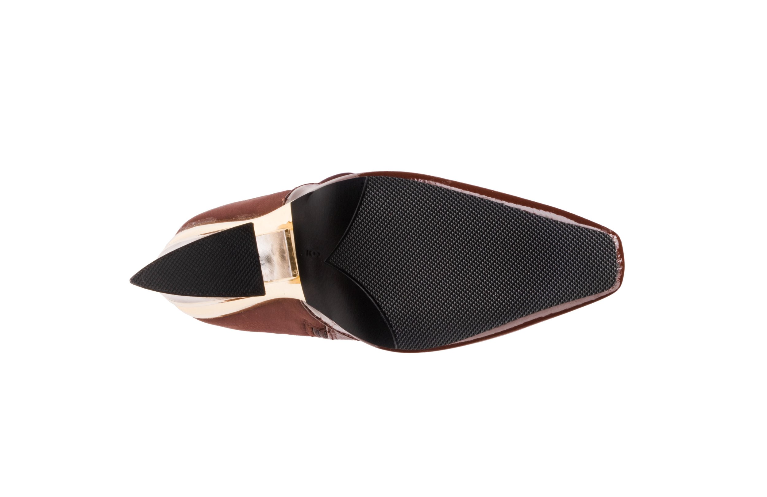 VILLA BROWN Outsole.jpg