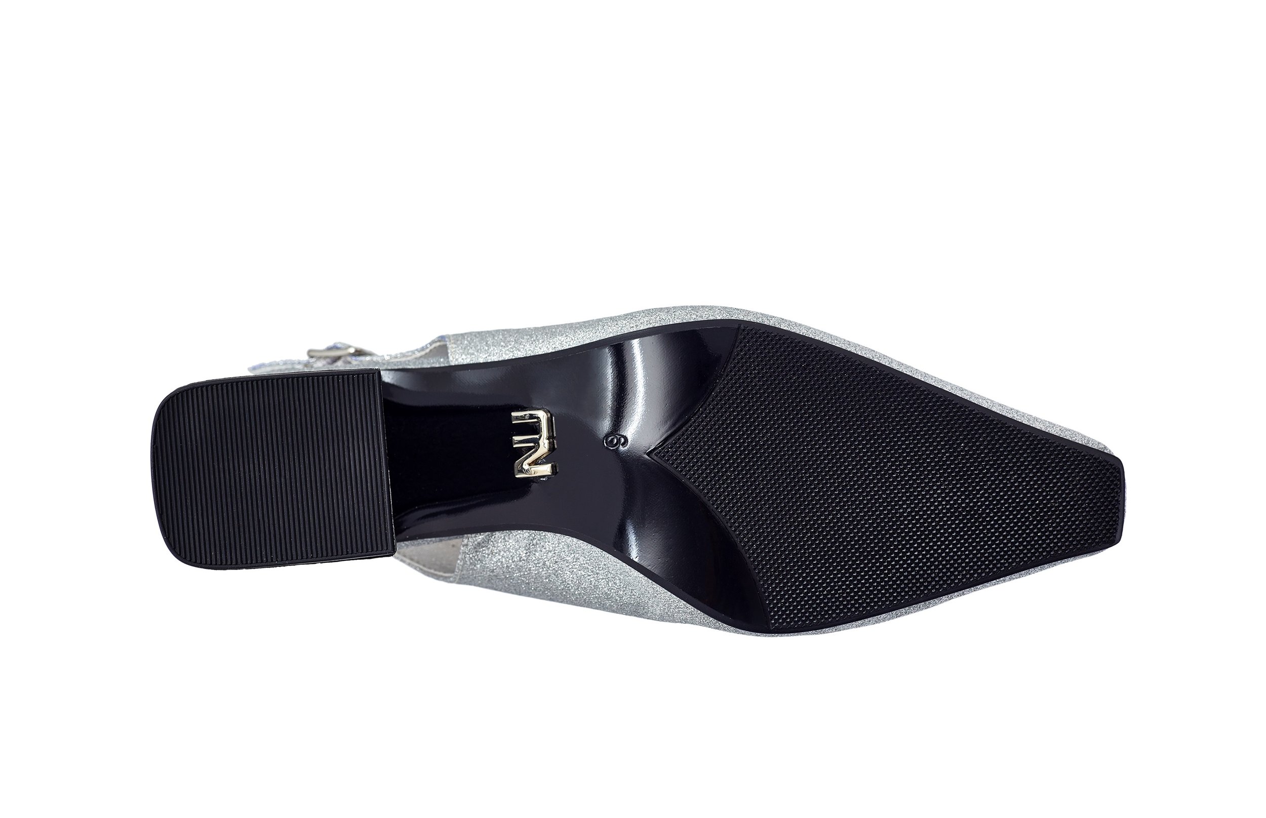 BOCA SILVER Outsole.jpg