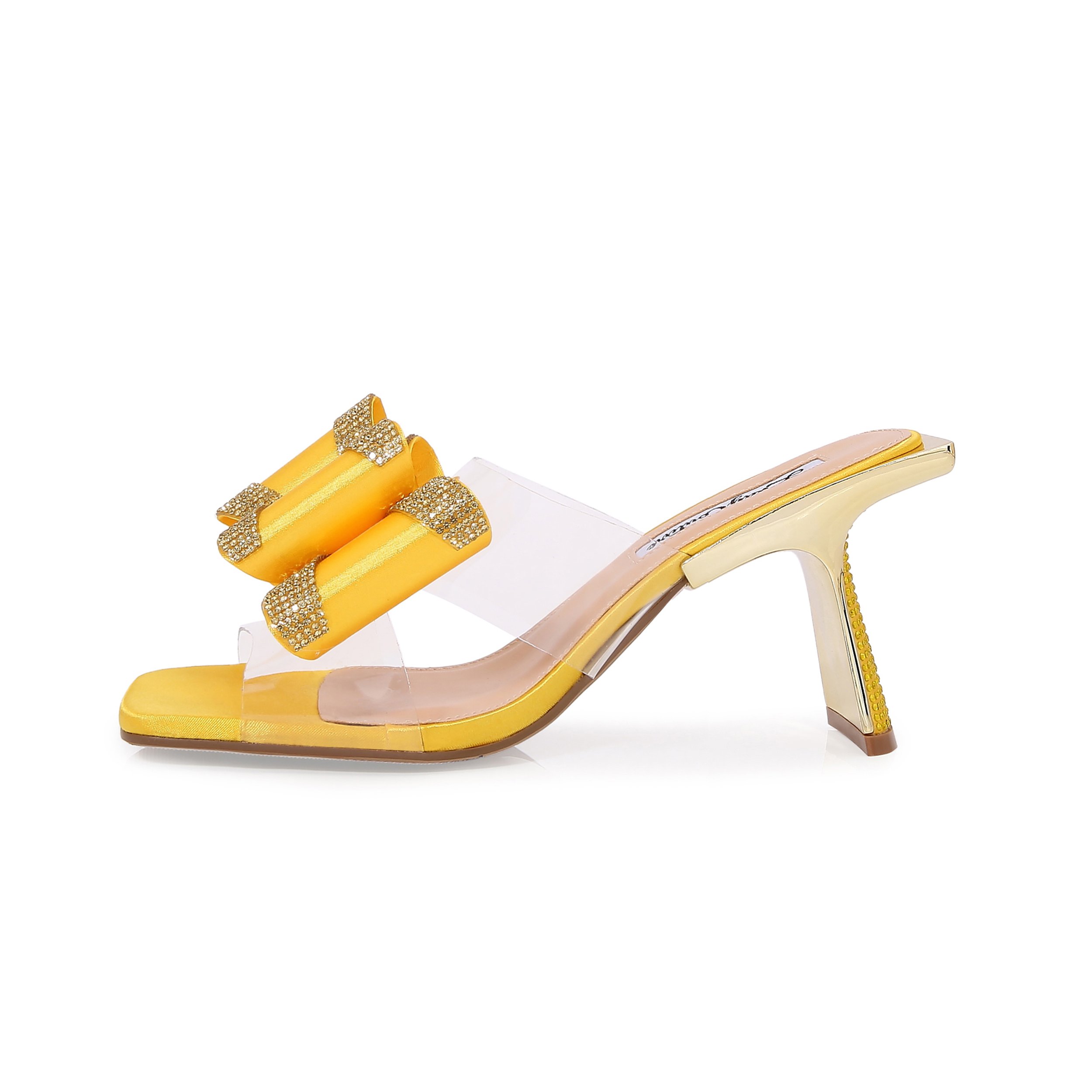 FANTASY YELL Inside.JPG